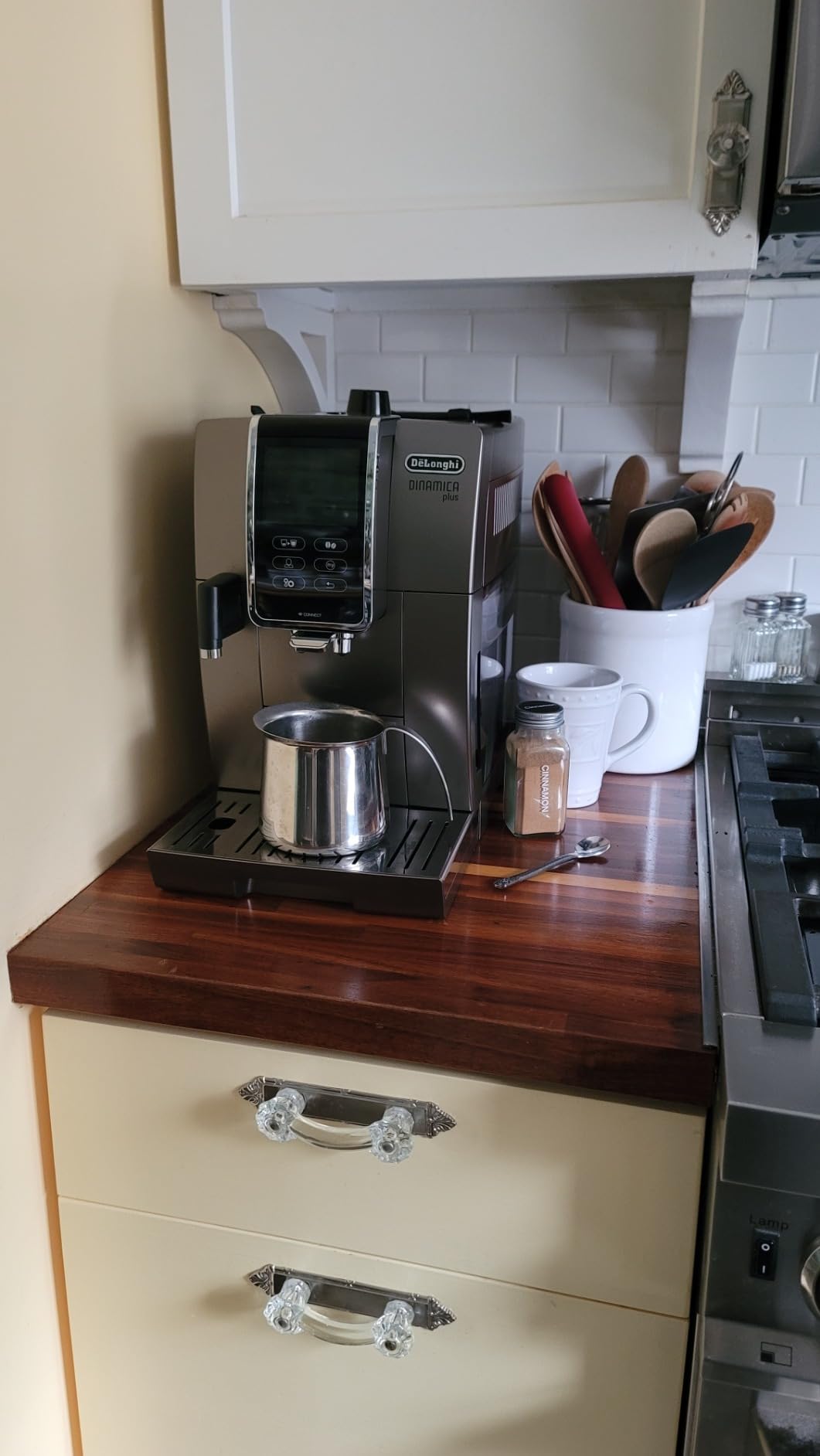 De'Longhi Dinamica Plus Connected Espresso & Coffee Machine with Automatic Milk Frother, 18 Recipes, Built in Grinder, App Compatible, LatteCrema Technology for Ideal Milk Texture, Color Touch Display customer photo 2