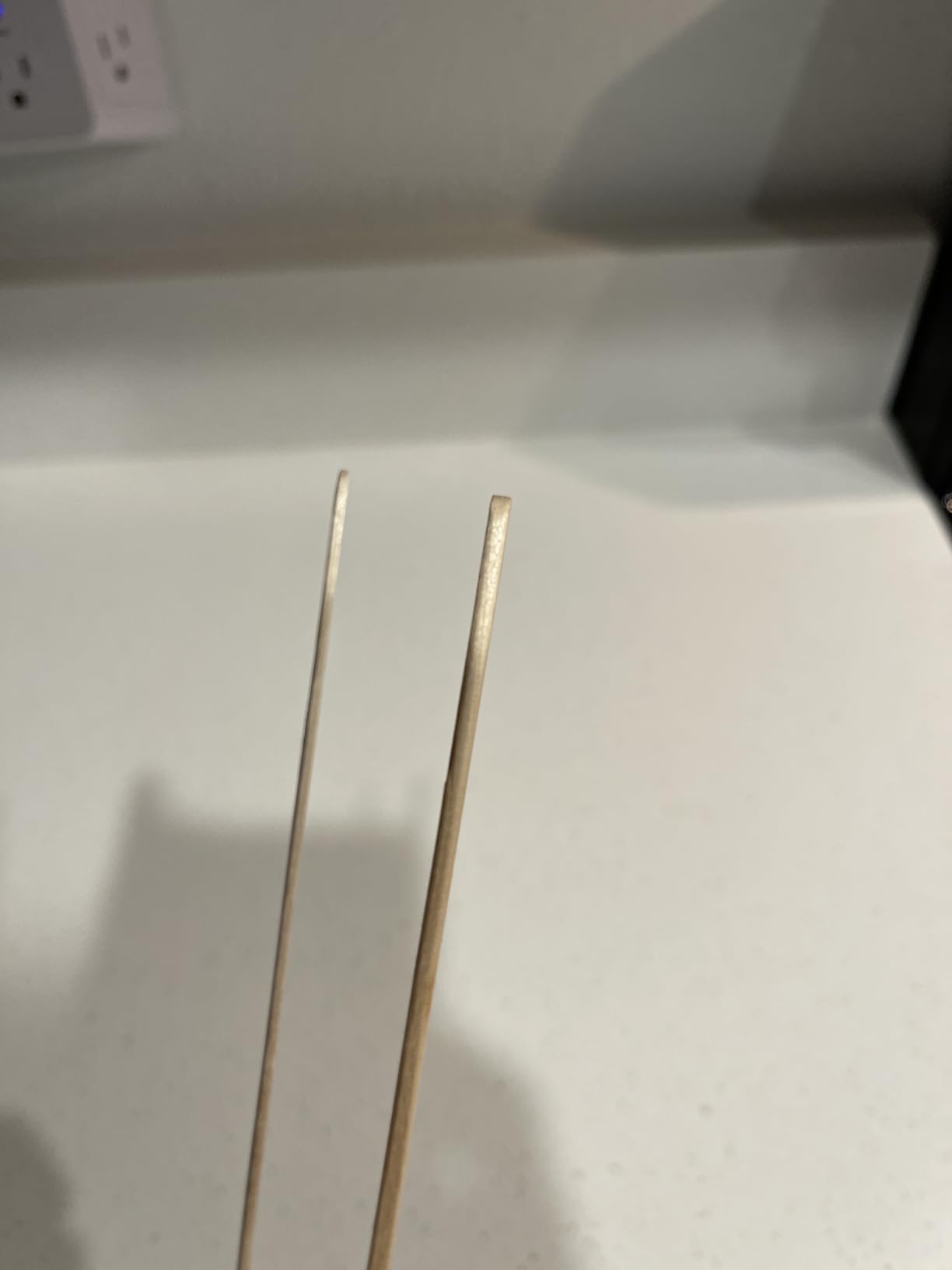 1000 Wooden Coffee Stirrer by Prestee - Disposable 5.5 inches Long Wooden Stir Sticks for Coffee and Cocktails - Smooth, Splinter-Free Beverage Mixers - Ideal for Cafe, Bars and Drink Stations customer photo 1
