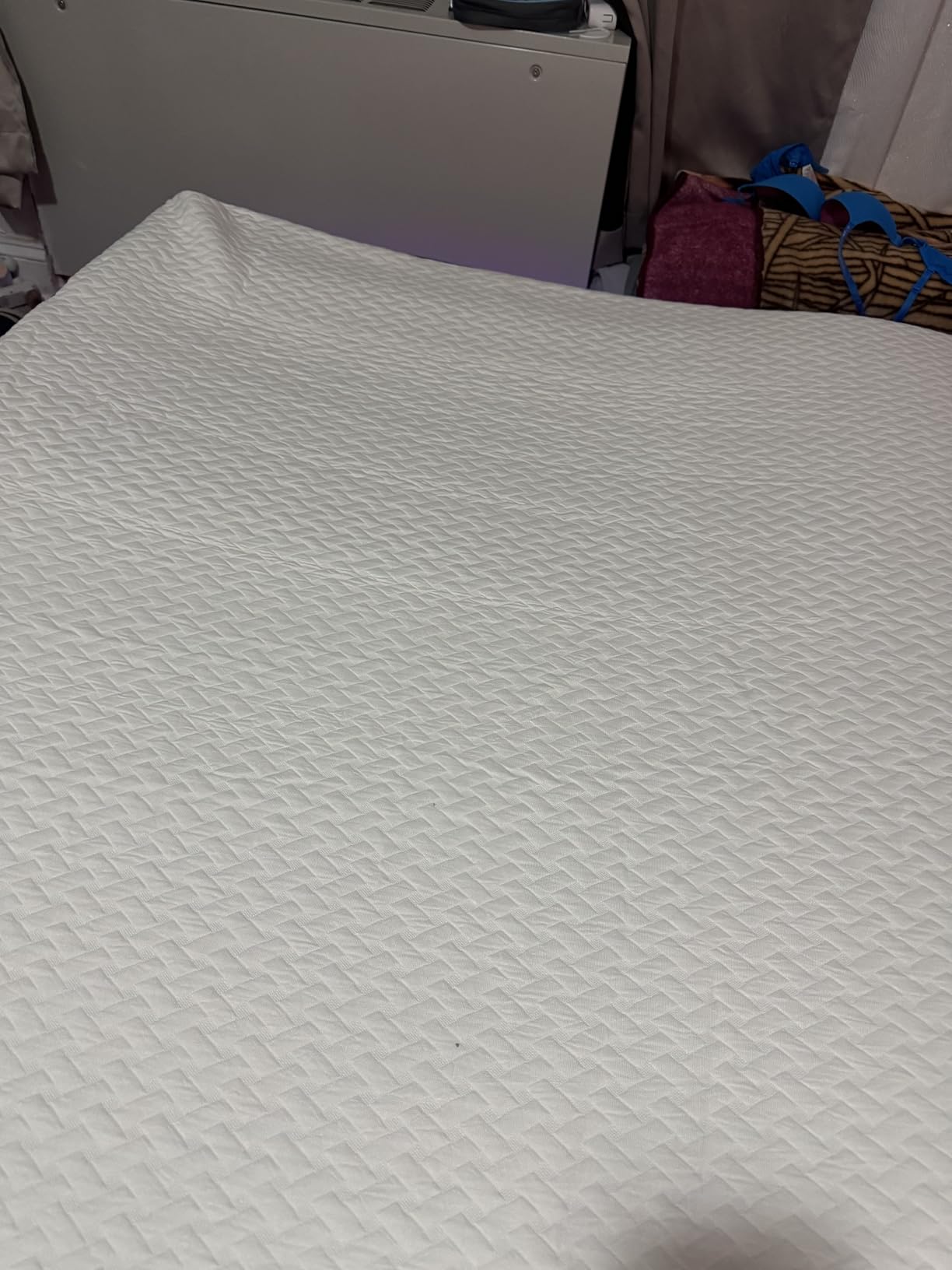 Milliard 10-Inch Memory Foam Queen Size Mattress, Pressure-Relieving - Firm Memory Foam Mattress, Best Mattress for Classic Comfort, Restful Sleep - Soft Memory Foam Mattress customer photo 1