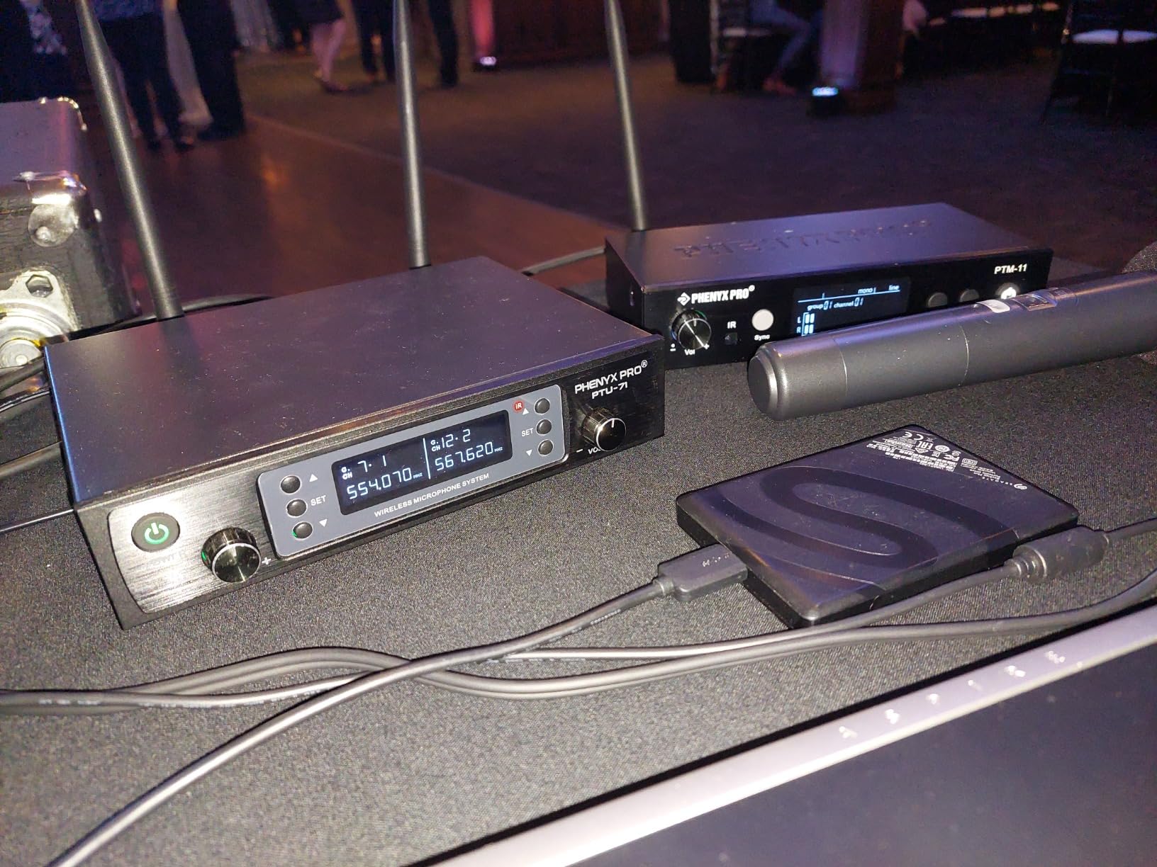 Phenyx Pro UHF Mono Wireless in-Ear Monitor System, Metal Wireless IEM System, Bodypack Receiver, 50 Adjustable Frequencies, Separate Outputs, 164ft Operation, Suitable for Band and Studio (PTM-11) customer photo 2