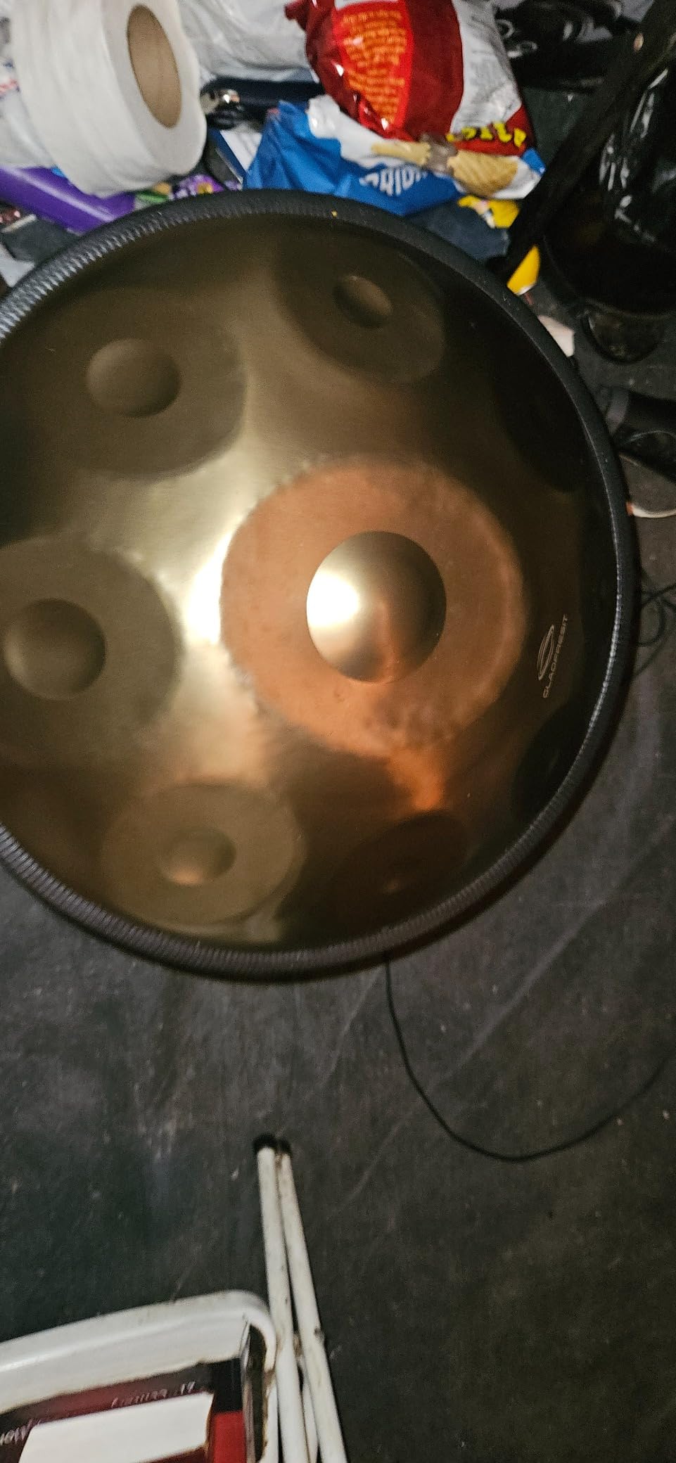 GLADFRESIT Handpan Drum 22inch in D Kurd Minor with handpan stand, handpan case, durable mallets and dust-free cloth (Gold, 440HZ) customer photo 1