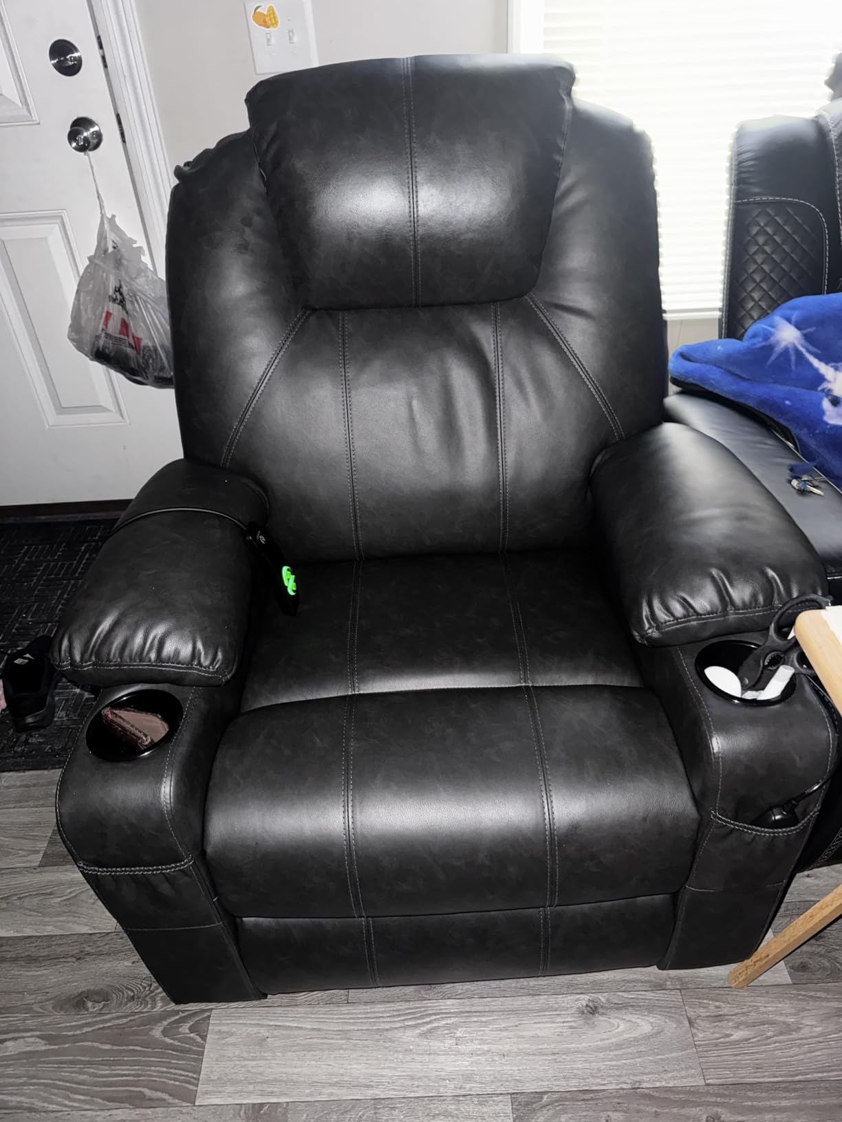 MCombo Electric Power Lift Recliner Chair Sofa with Massage and Heat for Elderly, 3 Positions, 2 Side Pockets, and Cup Holders, USB Ports, Faux Leather 7040 (Grey, Medium) customer photo 1