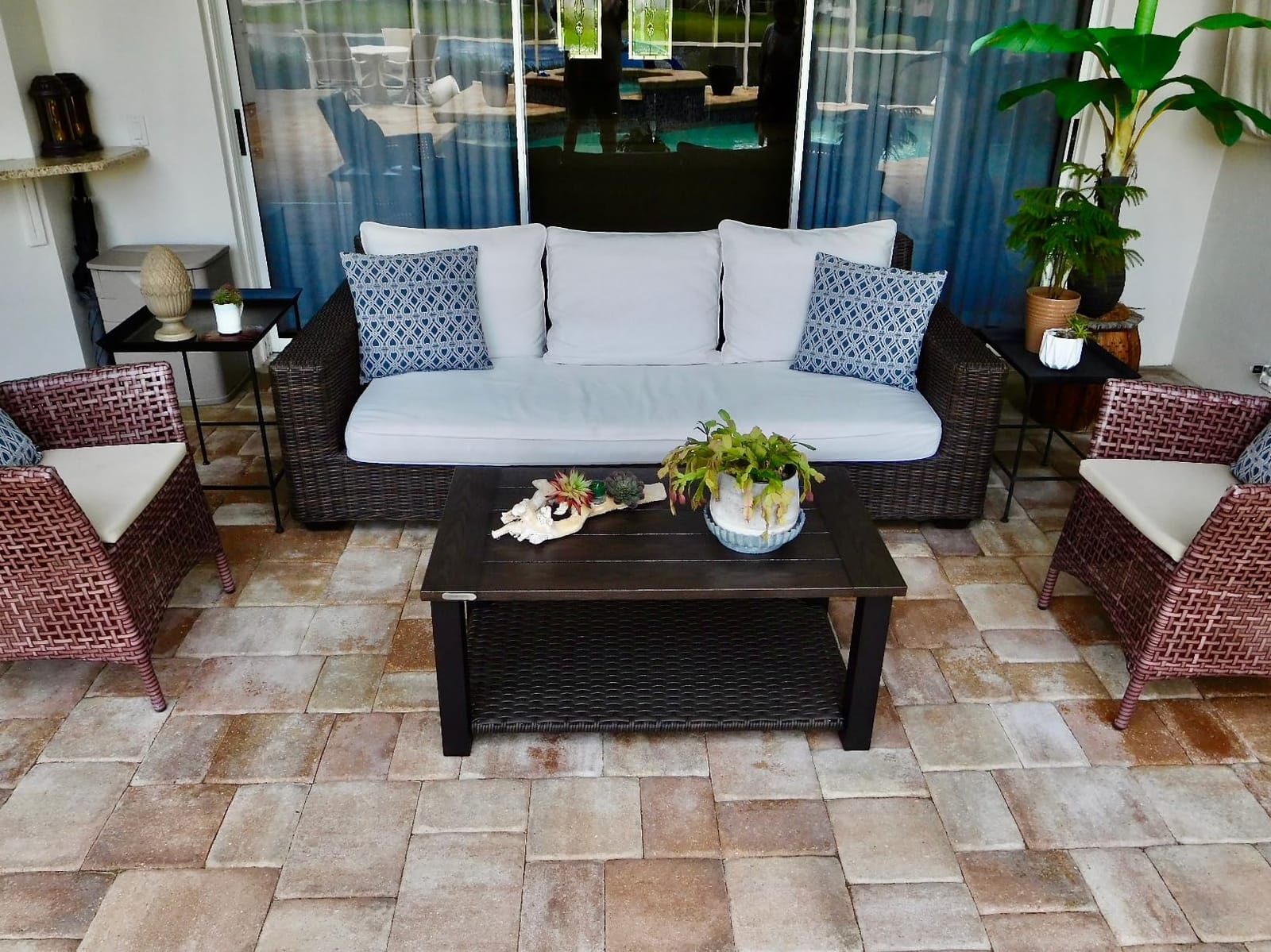 Grand patio Outdoor 40