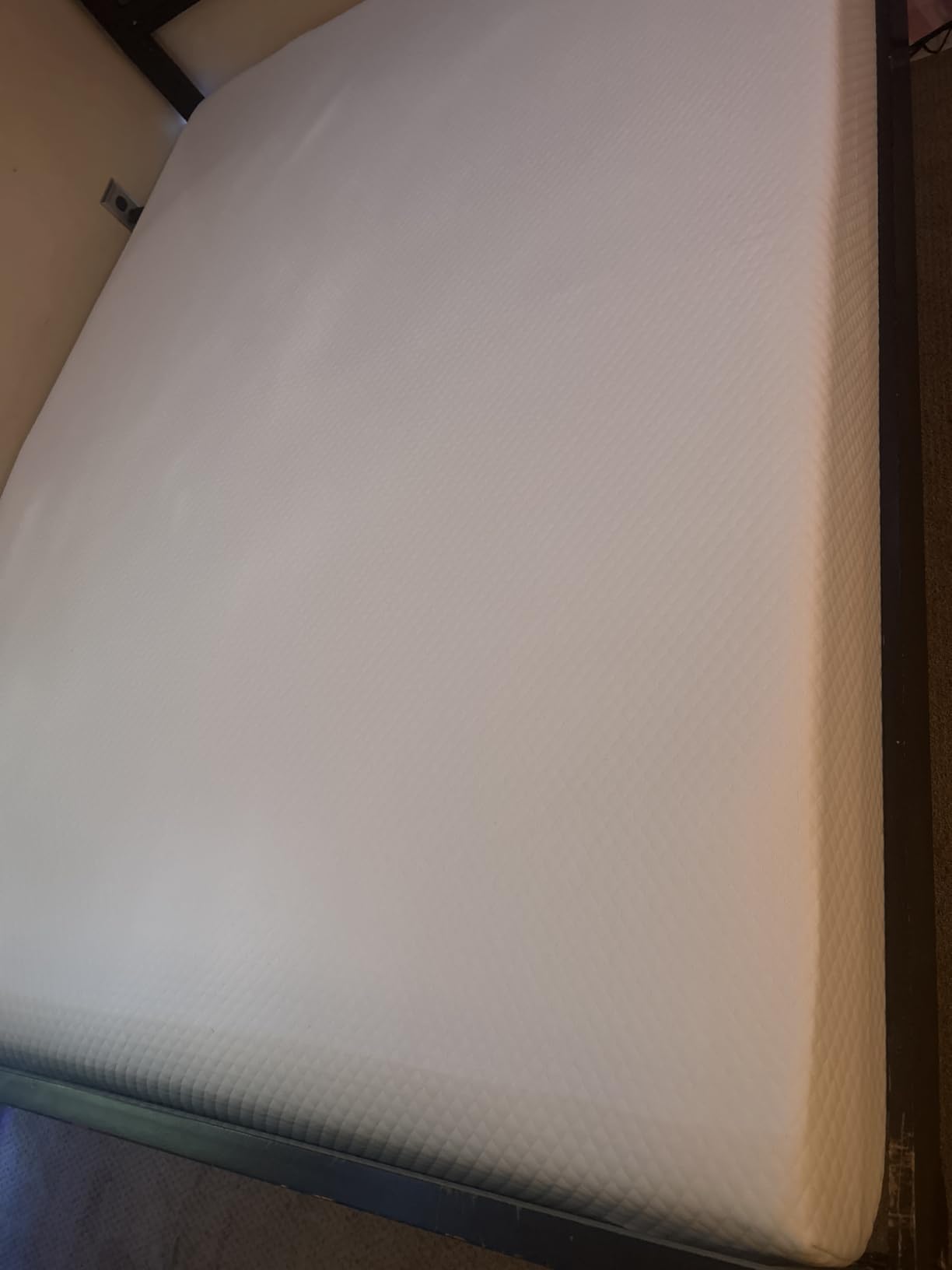FDW | 8 Inch Queen Mattress | Medium Firm | Gel Memory Foam | White customer photo 2