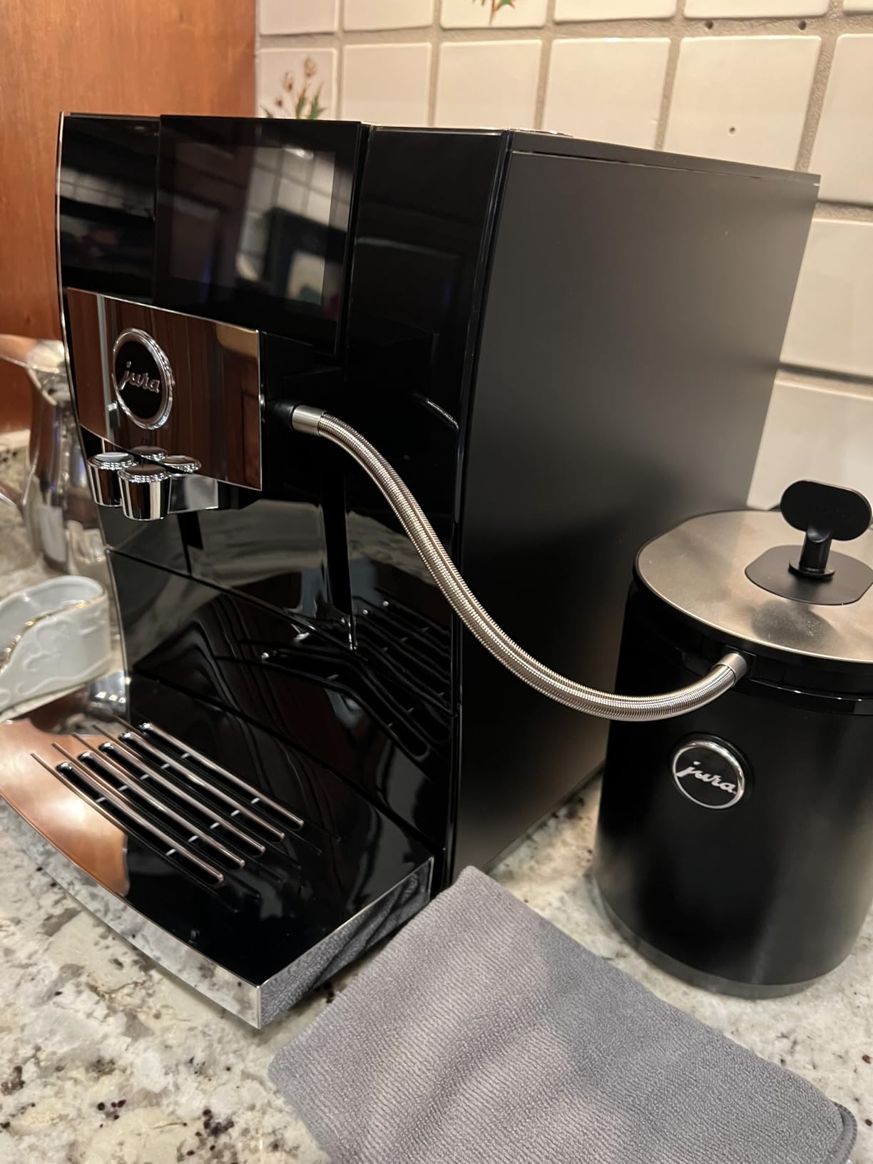 Jura Z10 Diamond Black customer photo 1