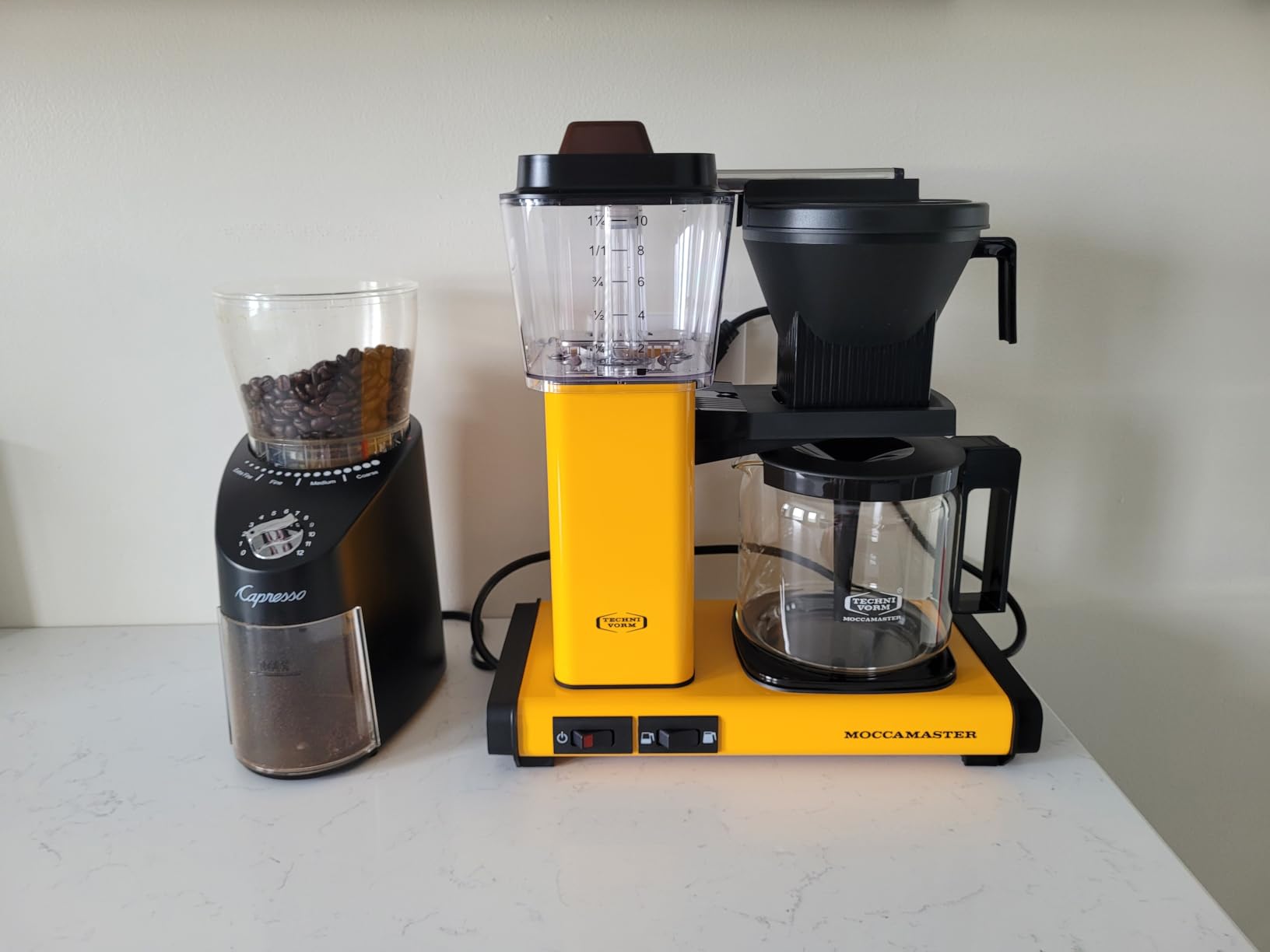 Technivorm Moccamaster 53927 KBGV 10-Cup Coffee Maker Butter Yellow, 40 Ounce, 1.25l customer photo 1
