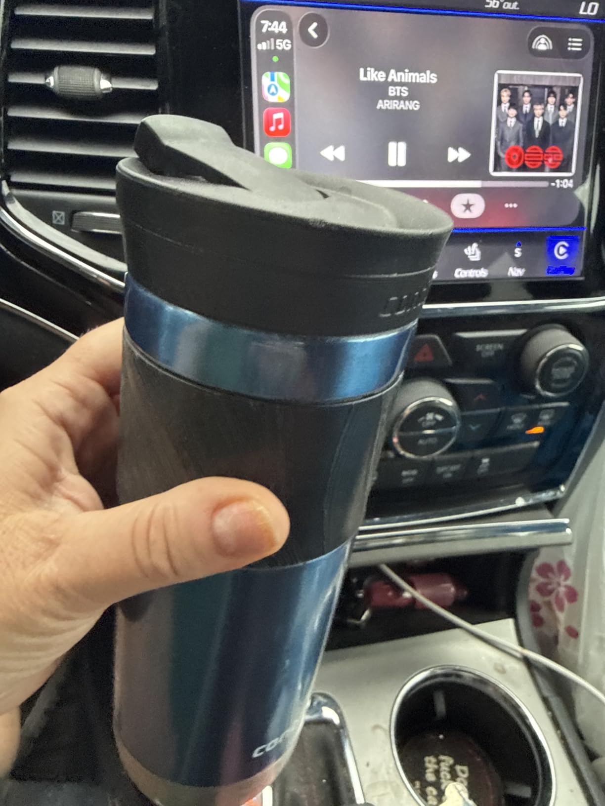 Contigo Byron Vacuum-Insulated Stainless Steel Travel Mug, 20oz - Leak-Proof Lid, BPA-Free, Blue Corn - Perfect Reusable Cup for Coffee or Water; hot and cold beverage holder customer photo 1