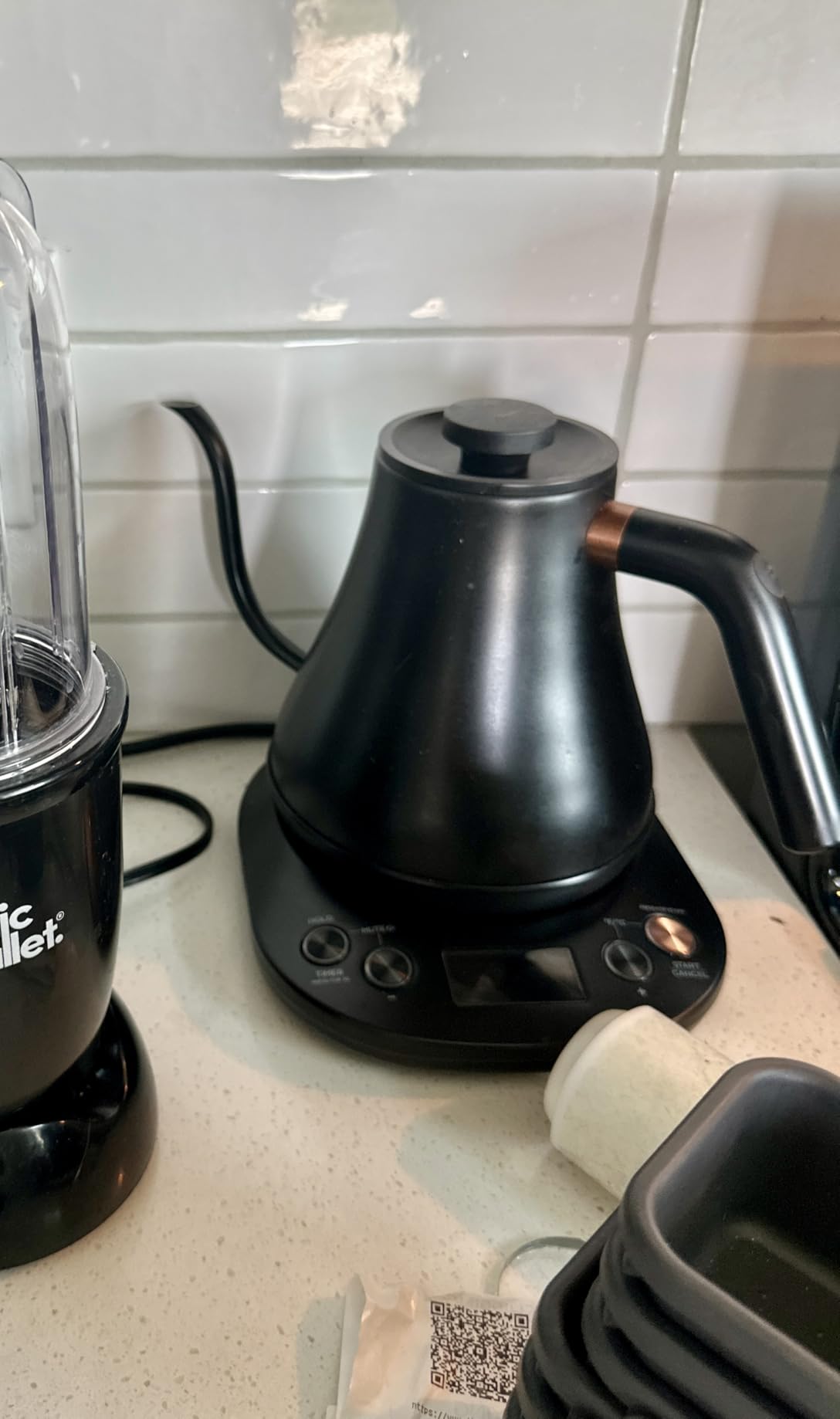Mecity Electric Kettle Gooseneck Pour Over Kettle ±1℉ Temperature Control Quick Heating Water Boiler for Coffee & Tea & Formula Auto Shut Off Tea Kettle 1200 Watt, 0.8L, Matt Black, Barista Edition customer photo 2