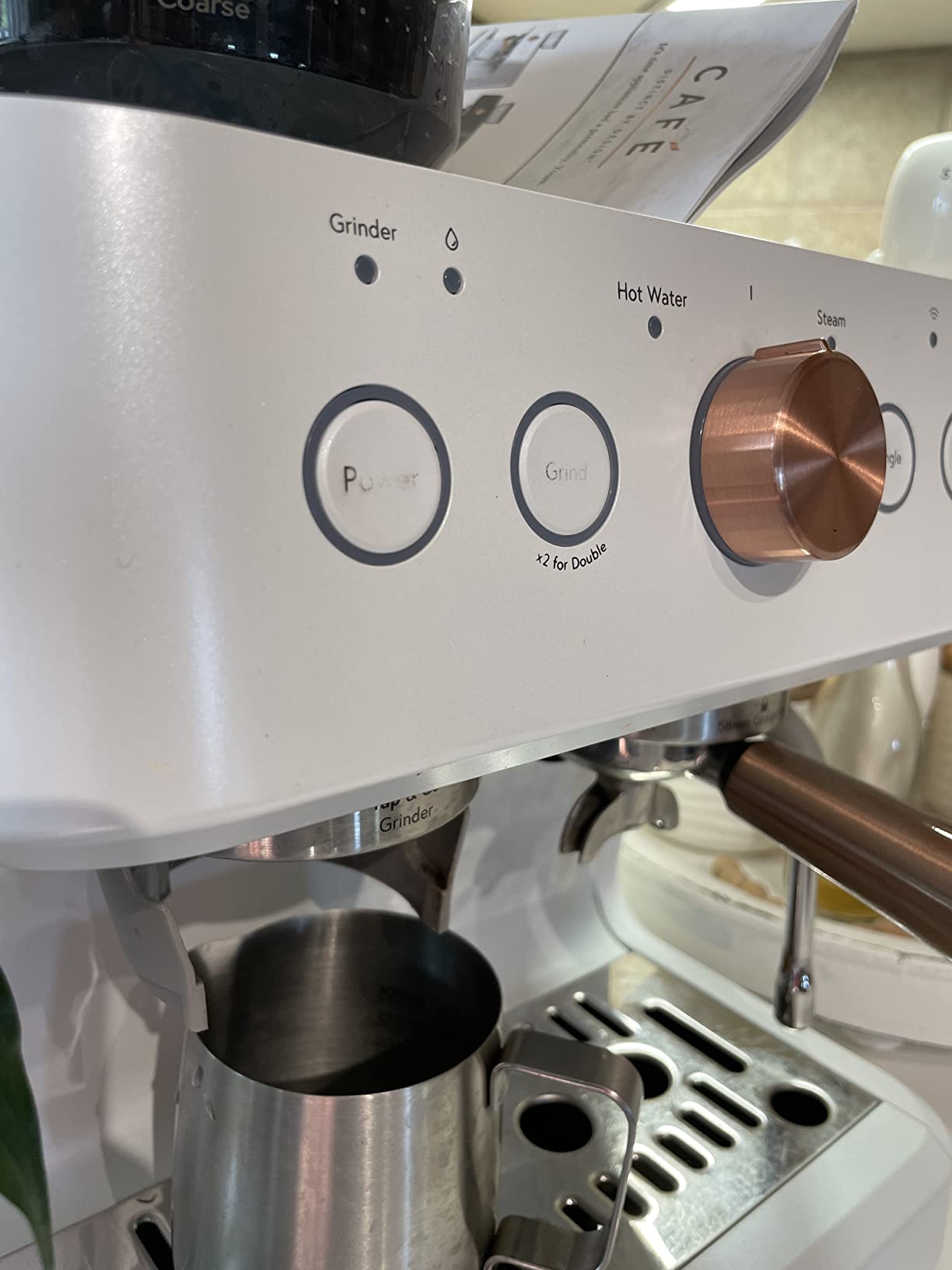 Café Bellissimo Semi Automatic Espresso Machine with Grinder & Milk Frother | Copper Accents | WiFi App Control | Large 95oz Tank | Matte White customer photo 1