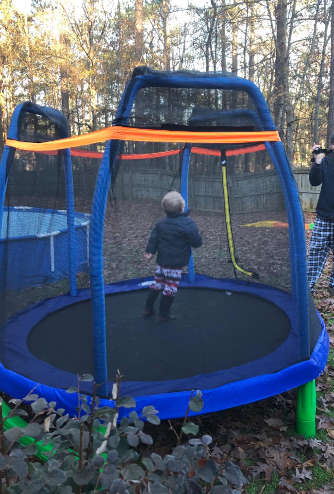 Giantex 7 Ft Trampoline for Kids, Heavy Duty Steel Frame Small Mini Toddler Trampoline, Great Gifts for Boys Girls, Outdoor Indoor Kids Trampoline with Net, for Age 3-8 customer photo 1