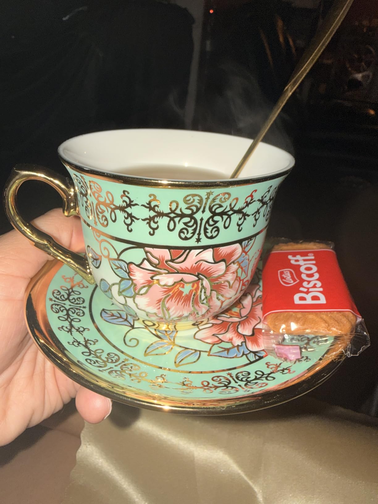 20 Pieces Porcelain Tea Set With Metal Holder, European Ceramic tea set for adults,Flower Tea Set,Tea Set For Women With Flower Painting (Large version, Pink) customer photo 1