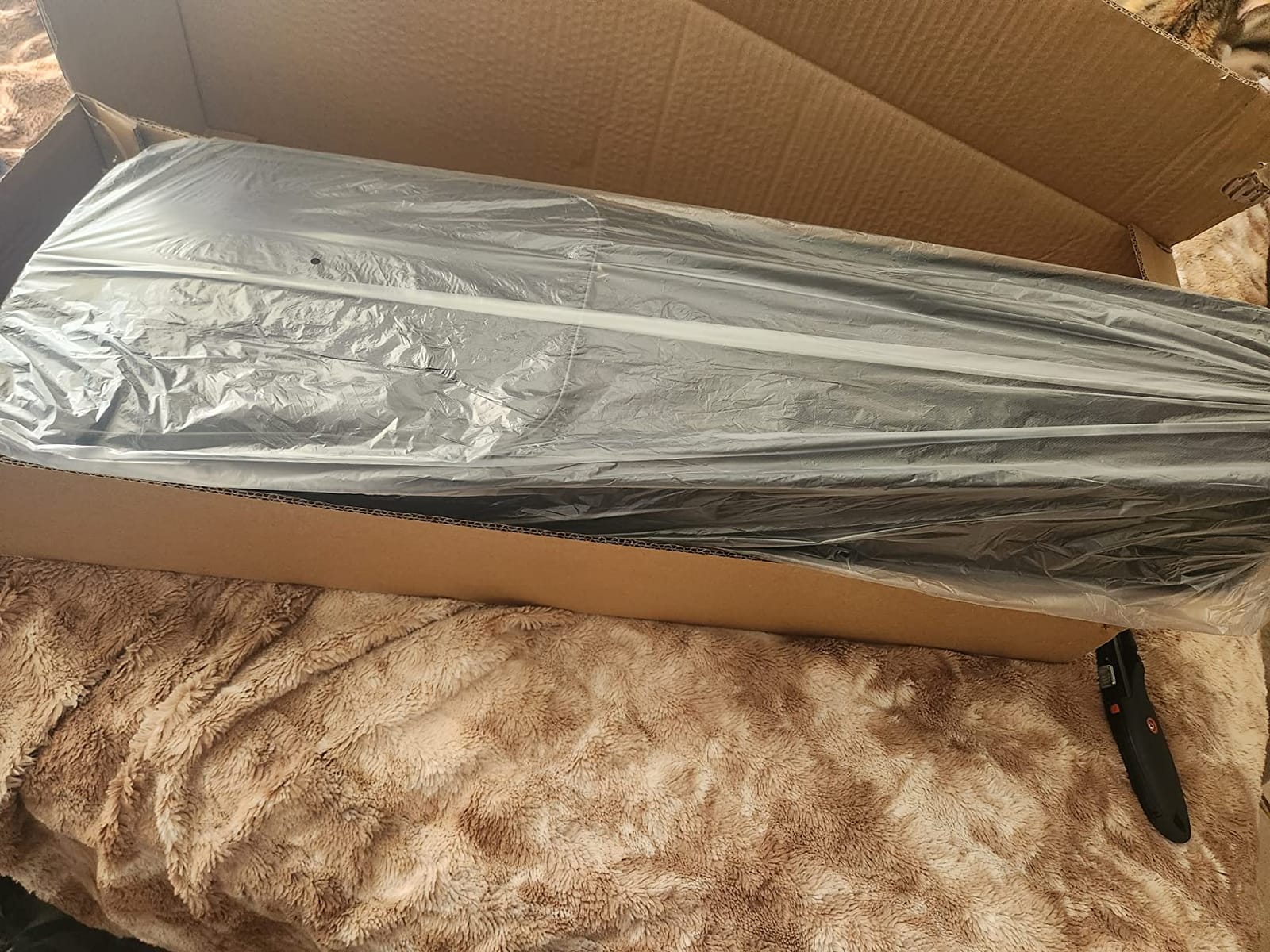 Pyle Full Size Electric Violin Kit - 4/4 Solid Wood Silent Fiddle with Hard Case, Bow, Ebony Fittings, and Digital Tuner customer photo 2