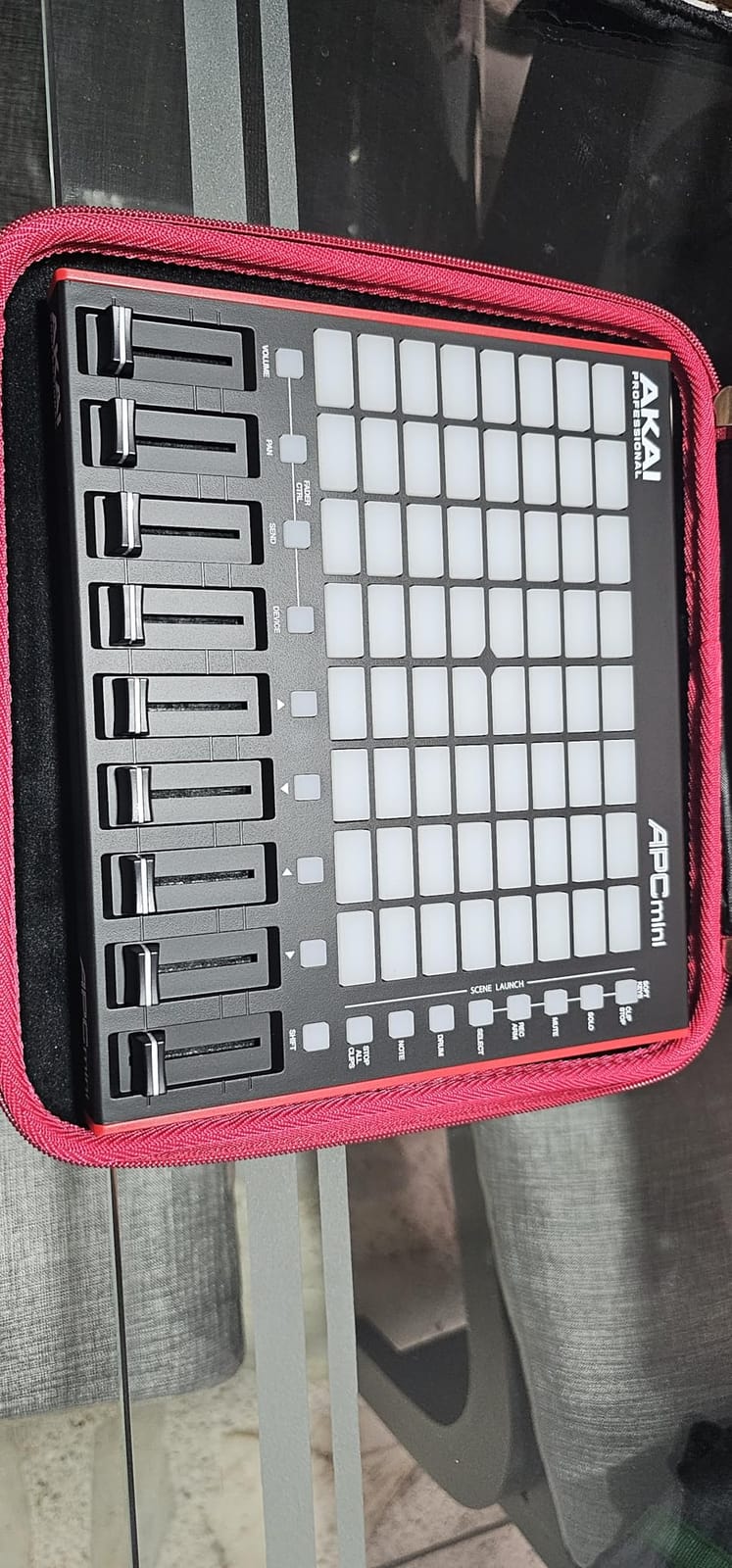 Akai Professional APC Mini MK2 USB MIDI Pad Controller customer photo 1