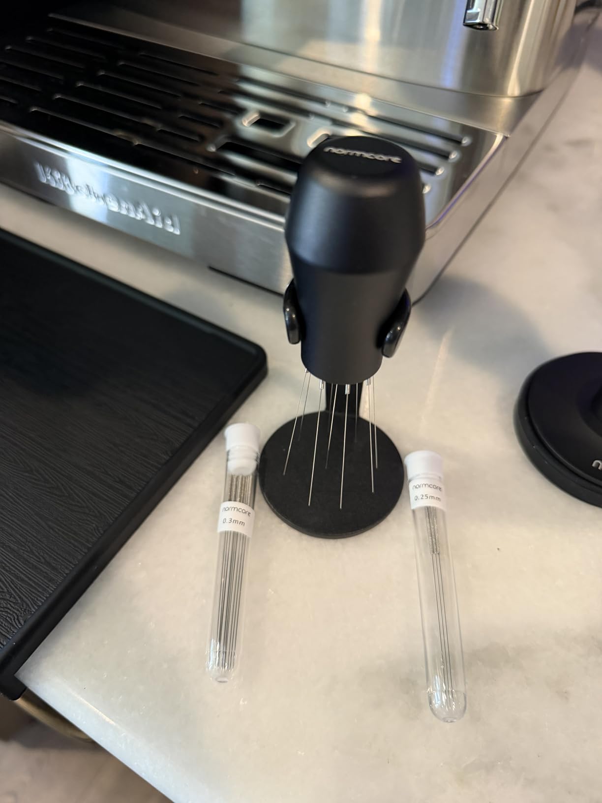 Normcore WDT Distribution Tool with Stand V3-9 Prong Needle Espresso Stirrer - 18 Needles 0.25mm / 0.3mm Thick Spring Wires - Weiss Distribution Technique - Anodized Aluminum Handle customer photo 2