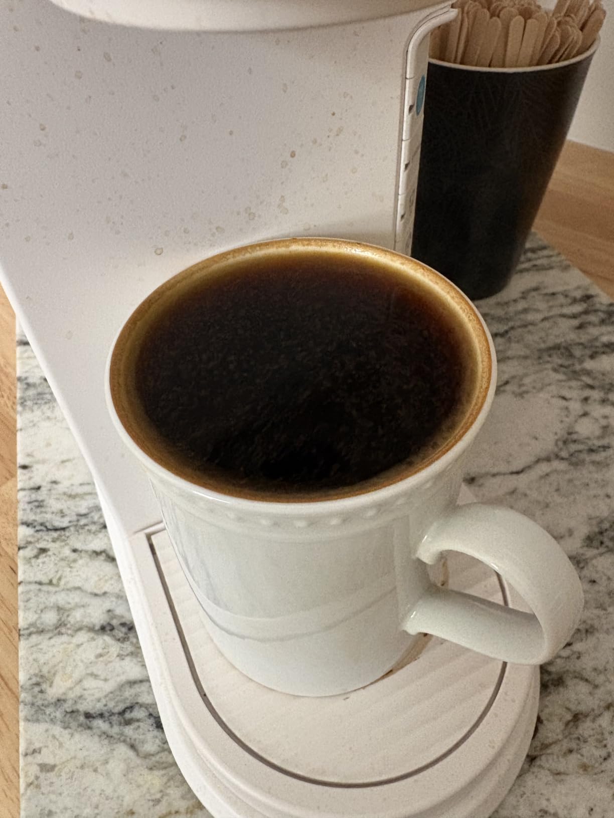 Keurig K-Iced Coffee Maker, Single Serve K-Cup Pod Iced Coffee Maker, With Hot and Cold Coffee Capabilities, Brews Any K-Cup Pod, Gray customer photo 1