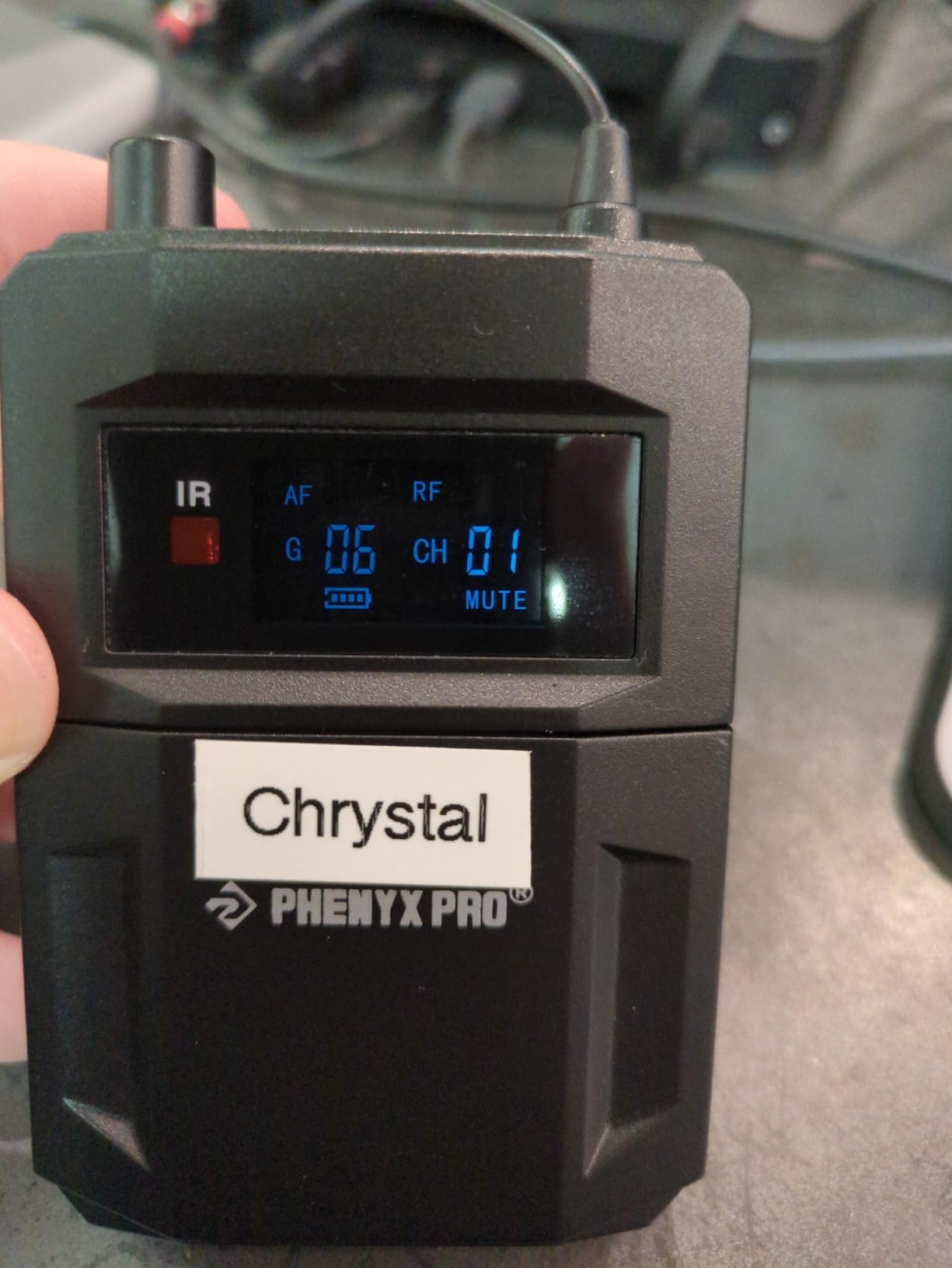 Phenyx Pro 4-Channel UHF Mono Wireless in Ear Monitor System PTM-33-4B customer photo 1