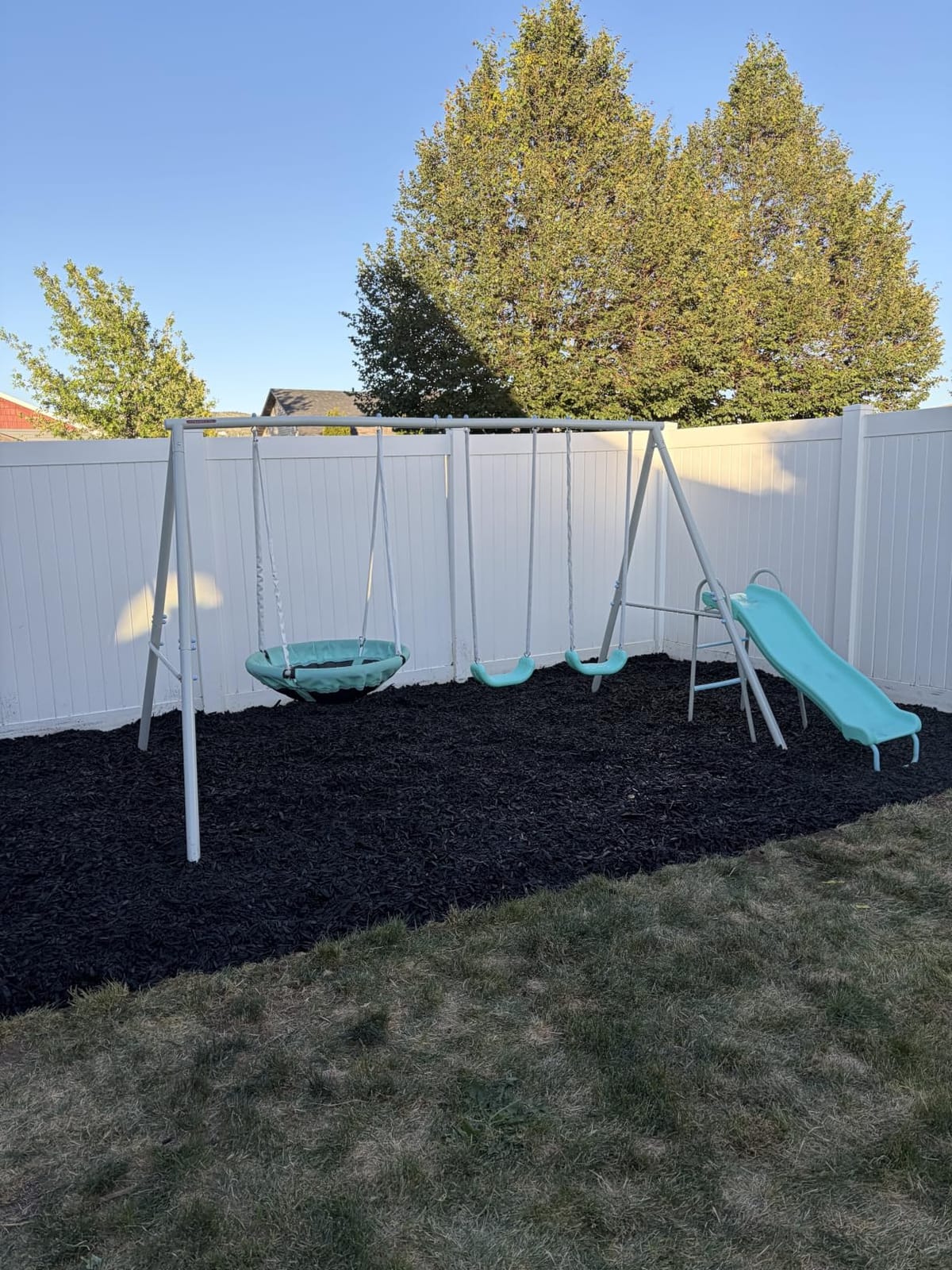 Sportspower Super Saucer Metal Swing Set: 2 Swings customer photo 1