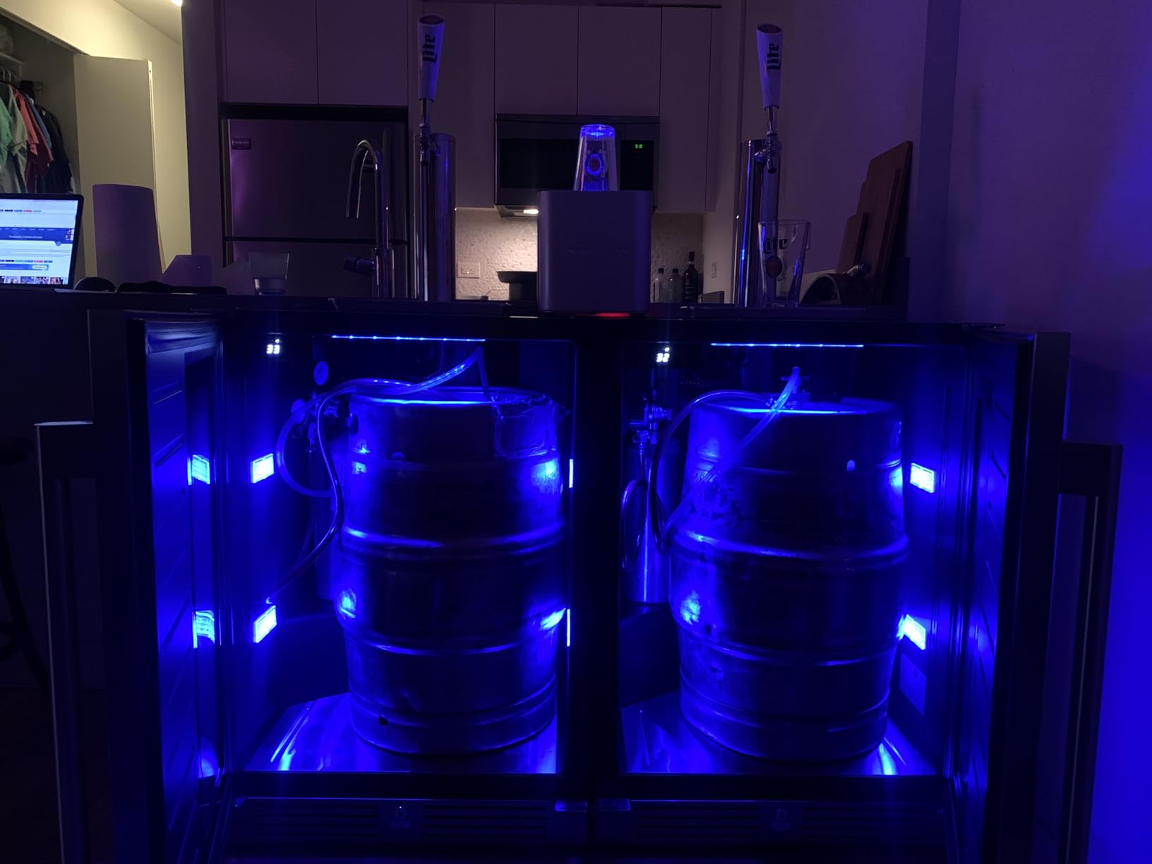 Zephyr Presrv Triple Tap Kit - Includes Two Taps Stainless Steel Tower | 3 Beer Lines, Gas Line, Regulator, CO2 Tank and 2 D-style Keg Couplers - Designed to use with a Presrv kegerator customer photo 1
