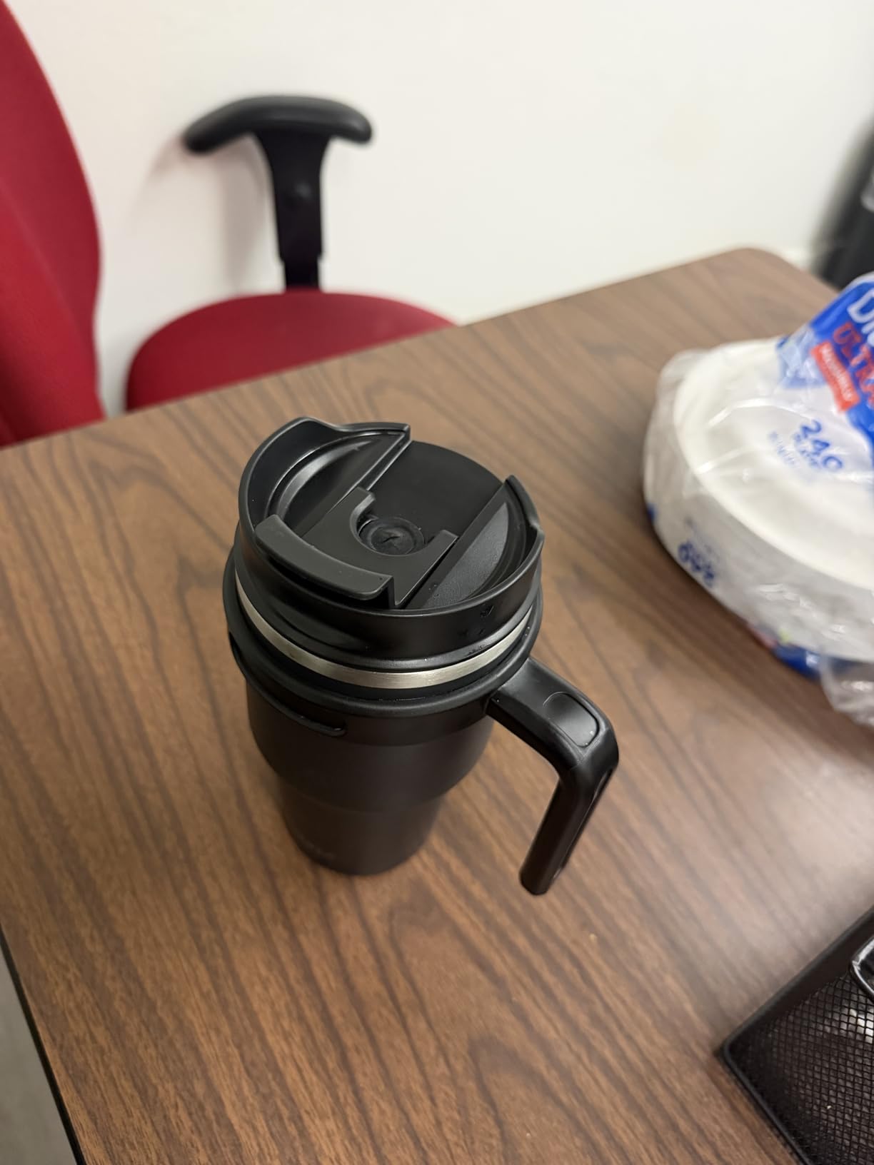 20 oz Insulated Travel Coffee Mug Tumbler with Handle and Straw customer photo 1