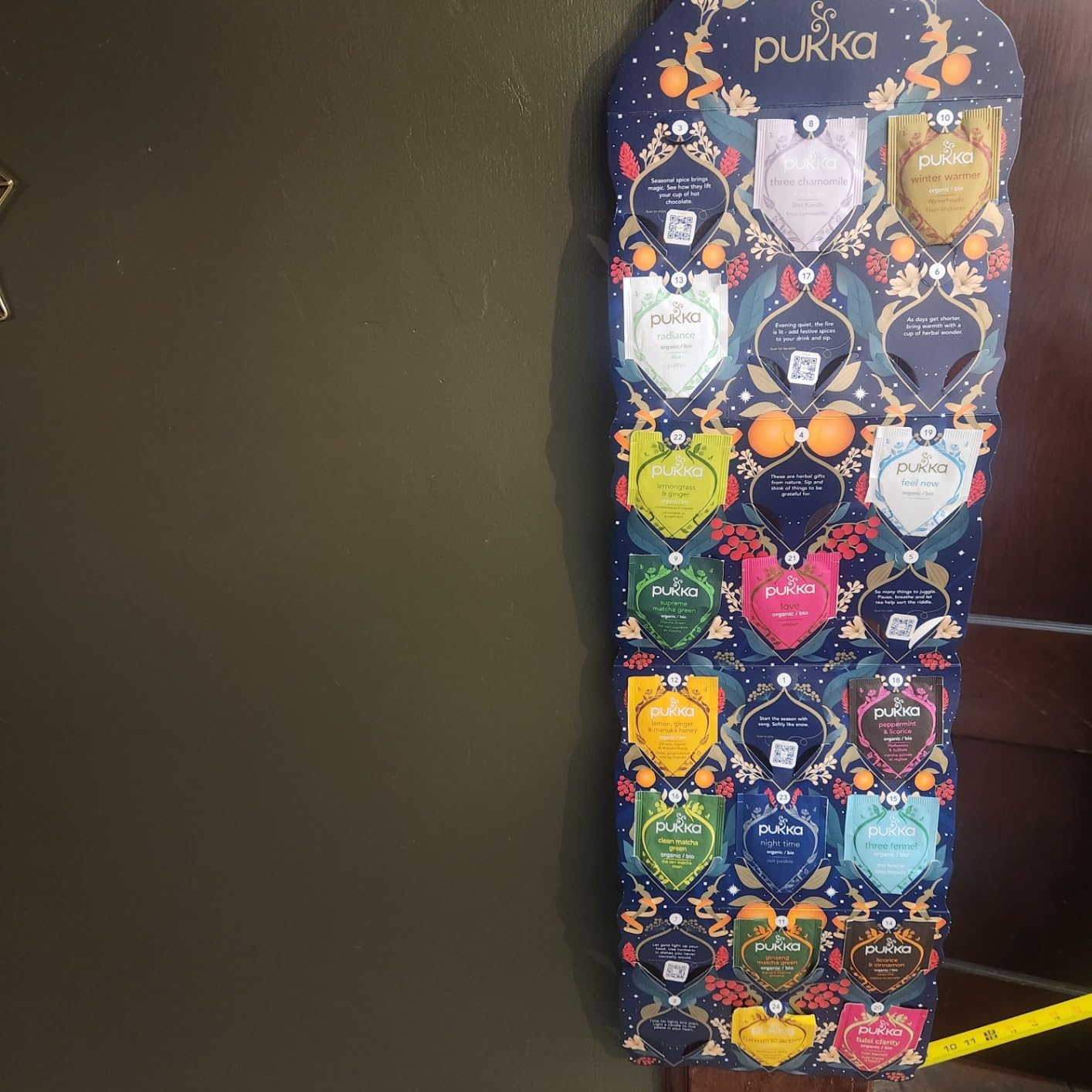 Pukka 2023 Advent Calendar Organic Tea, Herbal Tea Variety Pack, Selection of 24 Delightful Black & Green Teas and Infusions, 100% Organic customer photo 1