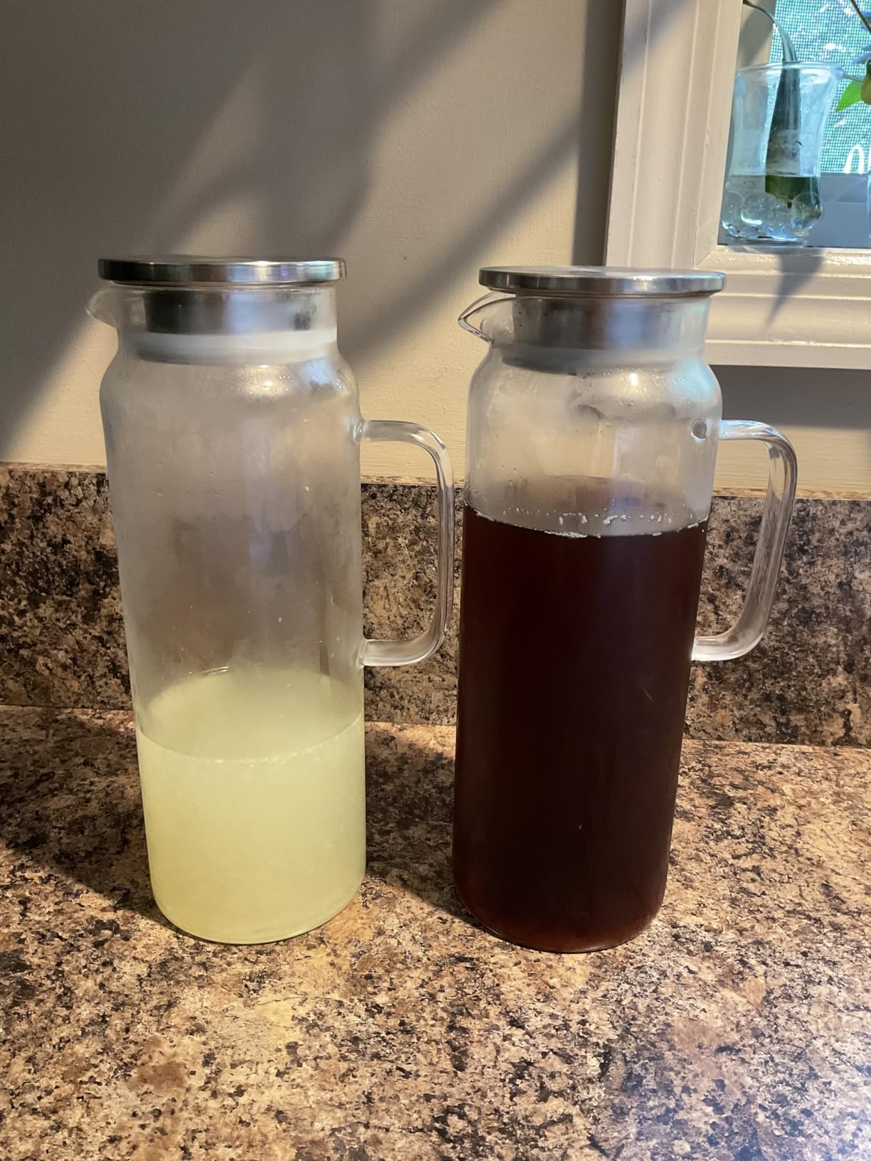 1 Gallon Glass Pitcher with Lid and Handle, Hot & Cold Water Jug, Extra-Wide Mouth Beverage Carafe for Juice, Iced Tea & Drinks customer photo 2