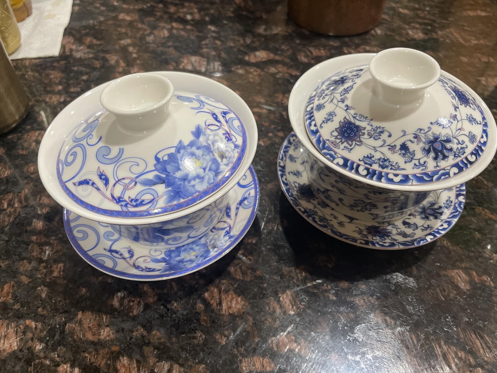 Cididu Set of 3 Chinese Tea Cups with Lid and Saucer, 10oz Large Porcelain Gaiwan Tea Mug Set, Handmade Tea Bowl, Traditional Chinese Ceramic Teaware Tea Brewing System for Home Office Kitchen customer photo 2