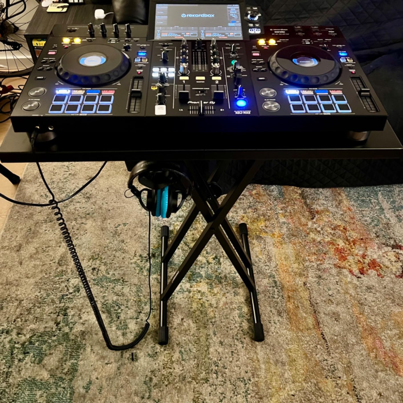 Liquid Stands Expandable DJ Table Stand Portable Audio Mixer Stand - DJ Stand for Laptop & Controller - Midi Keyboard Stand & Synth Stand - DJ Booth Portable X Style Keyboard Stand & Tabletop DJ Desk customer photo 1