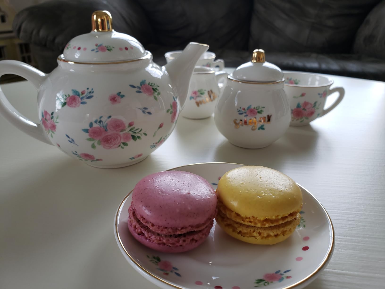 Giggle & Honey® White Floral Tea Party Set for Little Girls customer photo 1