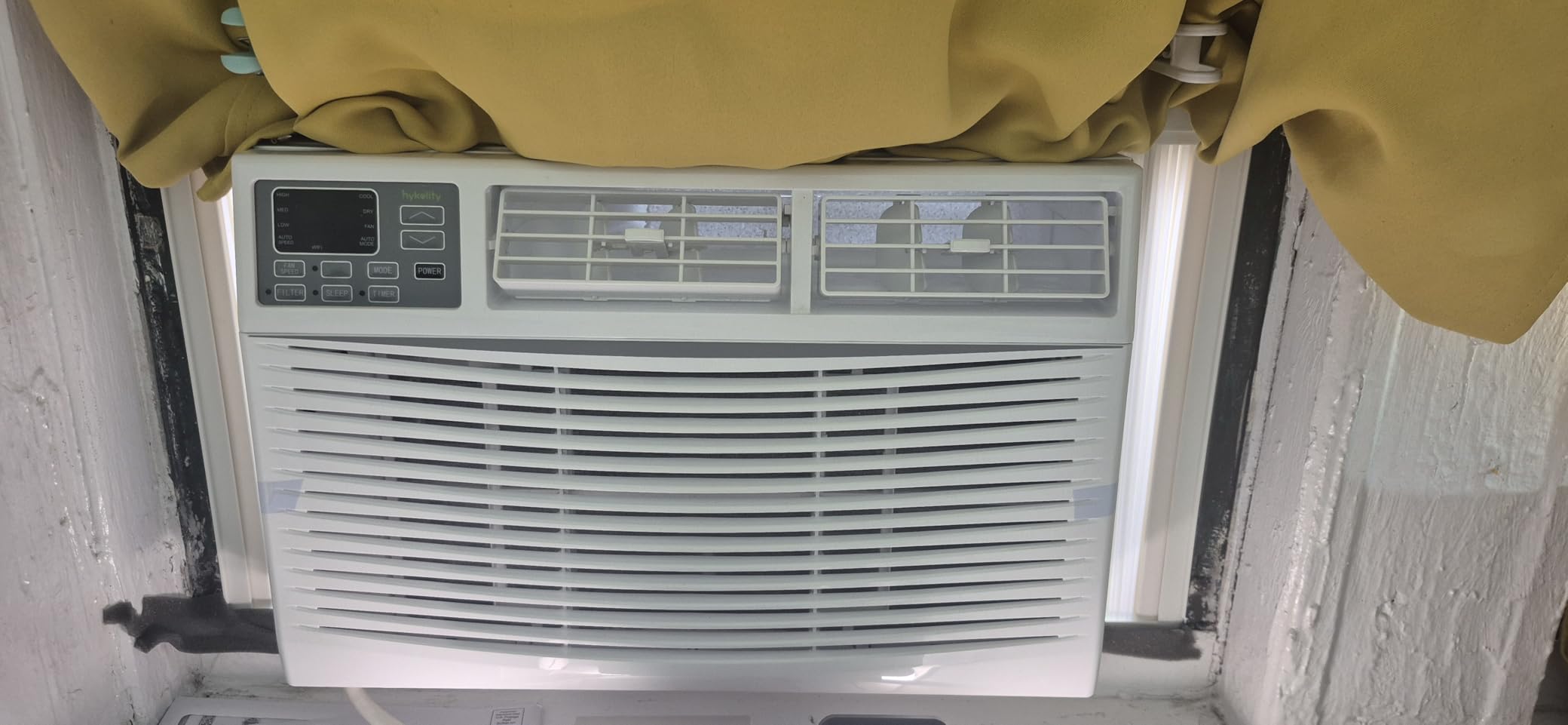 8,000 BTU WiFi Window Air Conditioner, Smart Window AC Unit with Remote, Energy Saving, Easy Install Kit, Cools up to 350 Square Feet customer photo 1