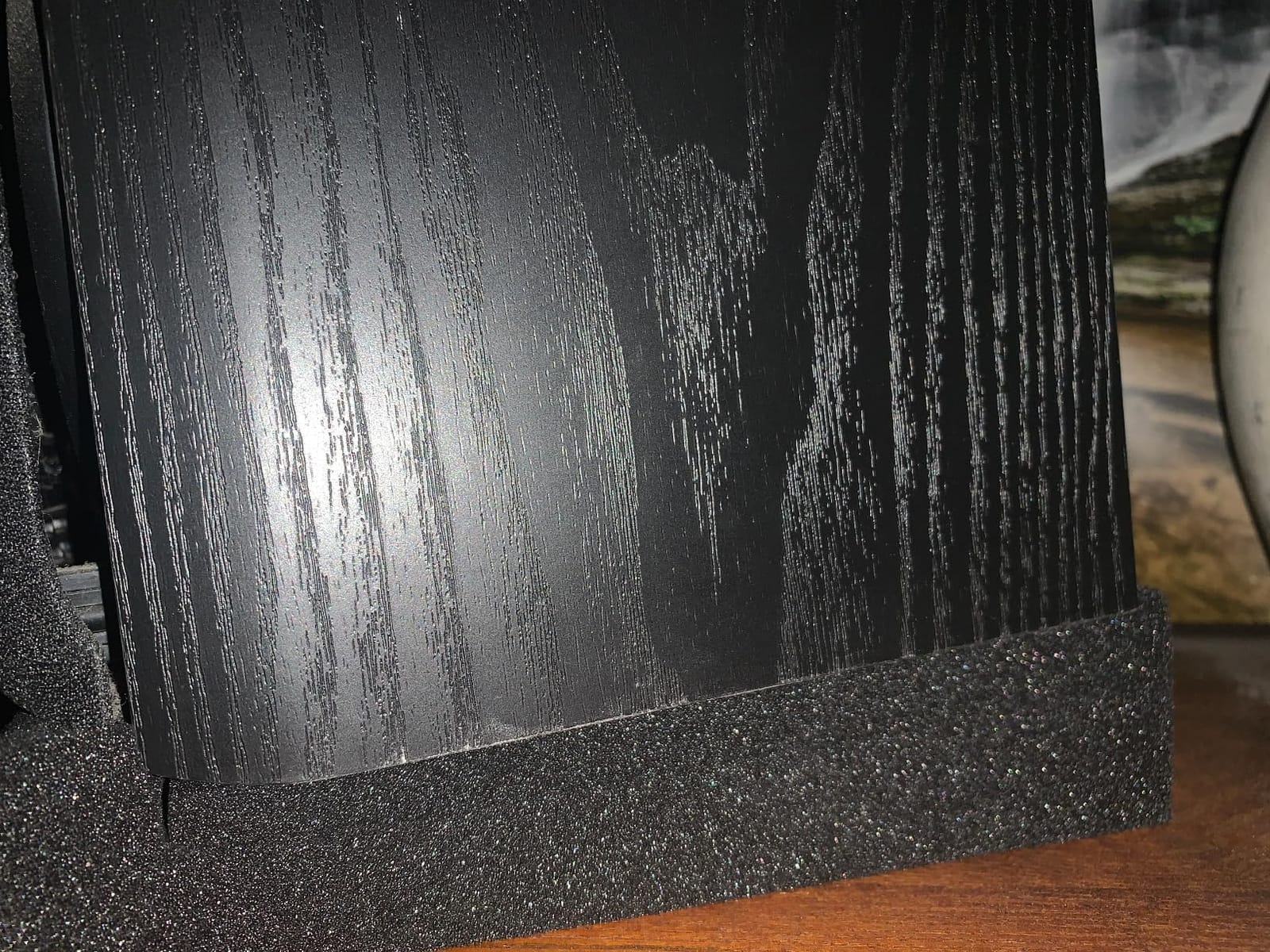 Studio Monitor Isolation Pads Premium Acoustic Foam for 3-4.5 Inch Speakers with Vibredux HD Foam for Superior Isolation, Black customer photo 1