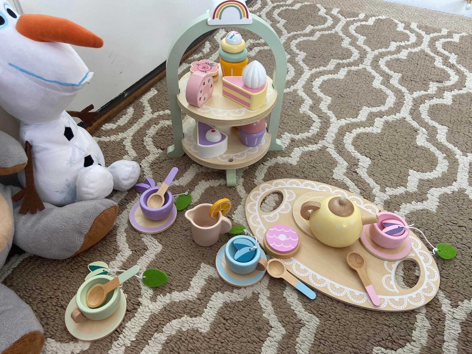 Lonico Wooden Tea Party Set for Little Girls Toddler Tea Set with Cupcake Stand & Food Dessert, Play Kitchen Accessories for Toddlers 2 3 4 5 6 Years Old, Wooden Toys Birthday Kids Girls Gifts 3-6 customer photo 1