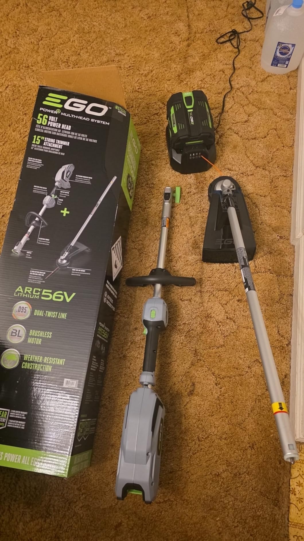 EGO MHC1603 Multi-Head Combo Kit 16-Inch 56-Volt Carbon Fiber String Trimmer with POWERLOAD™ & 8-Inch Carbon Fiber Edger Attachment & 56-Volt Power Head, 4.0Ah Battery and 320W Charger Included customer photo 1
