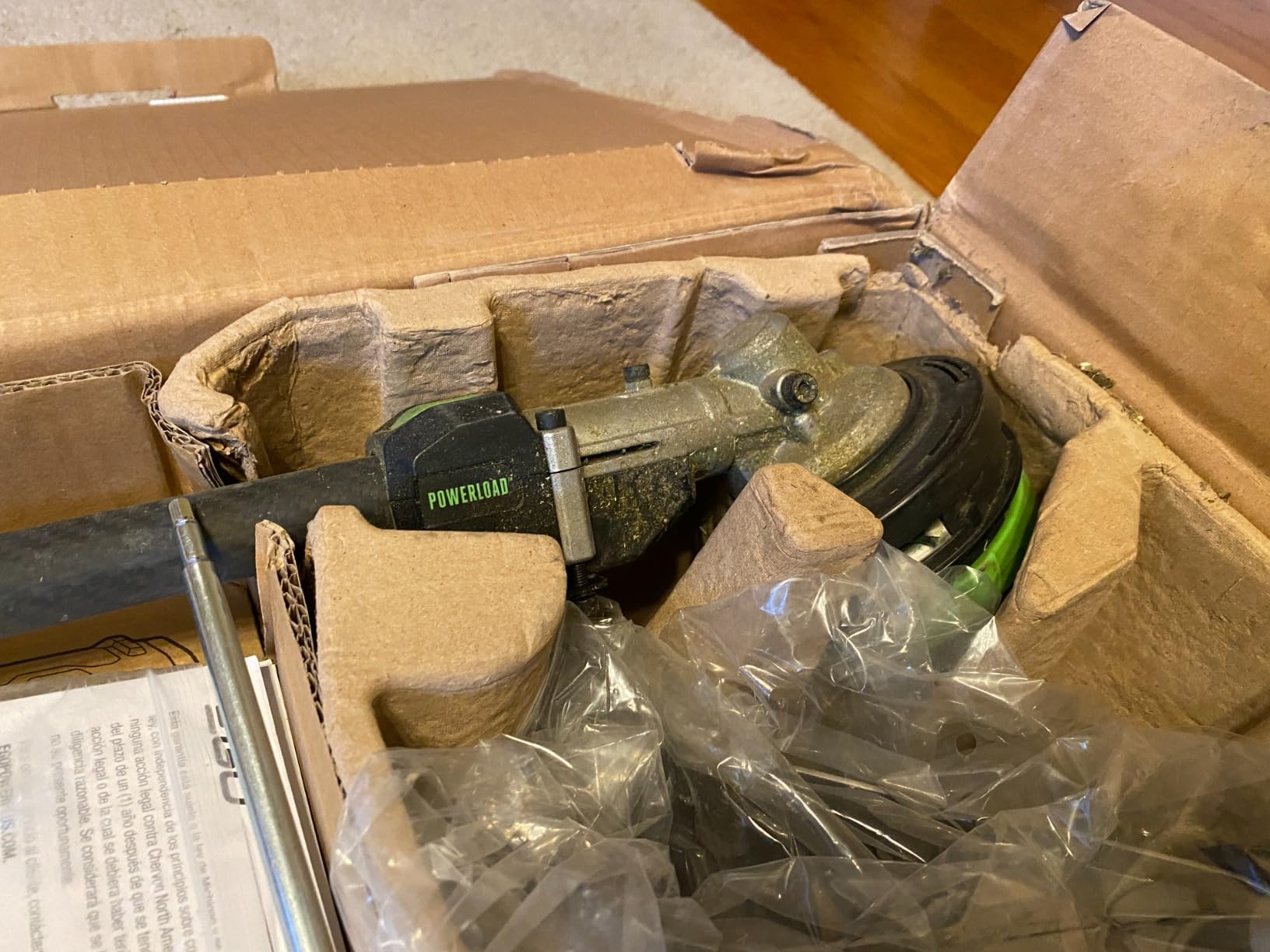 EGO MHC1603 Multi-Head Combo Kit 16-Inch 56-Volt Carbon Fiber String Trimmer with POWERLOAD™ & 8-Inch Carbon Fiber Edger Attachment & 56-Volt Power Head, 4.0Ah Battery and 320W Charger Included customer photo 2