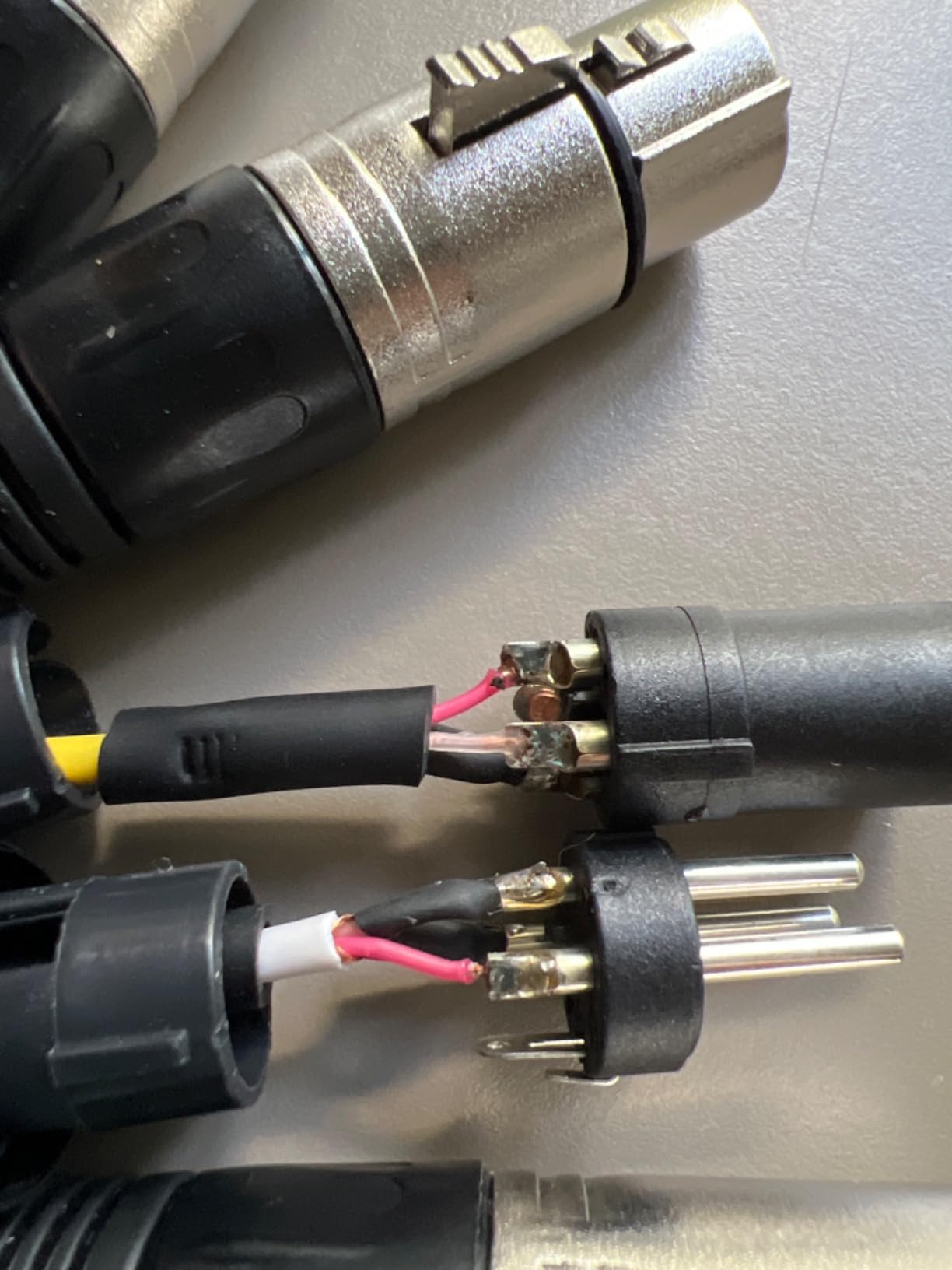 Cable Matters 4-Channel XLR Male to Female Snake Cable, 6ft customer photo 1