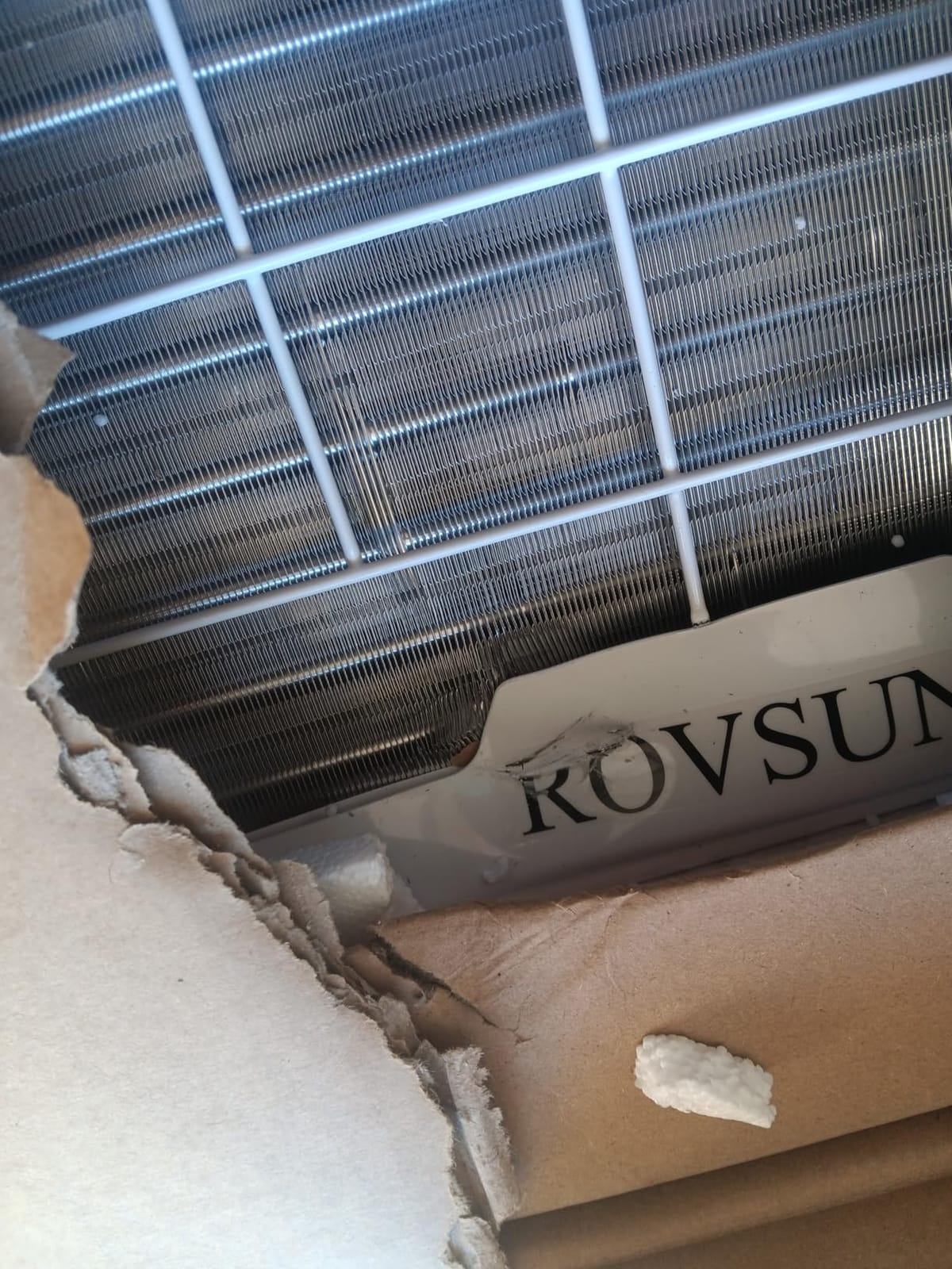 ROVSUN 8000 BTU Air Conditioner Window Unit with Heat, 4-in-1 Window AC Unit Cooler, Heater, Dehumidifier & Fan with Timer, Remote Control & Installation Kit for Rooms up to 350 Sq. Ft, 115V/60Hz customer photo 1