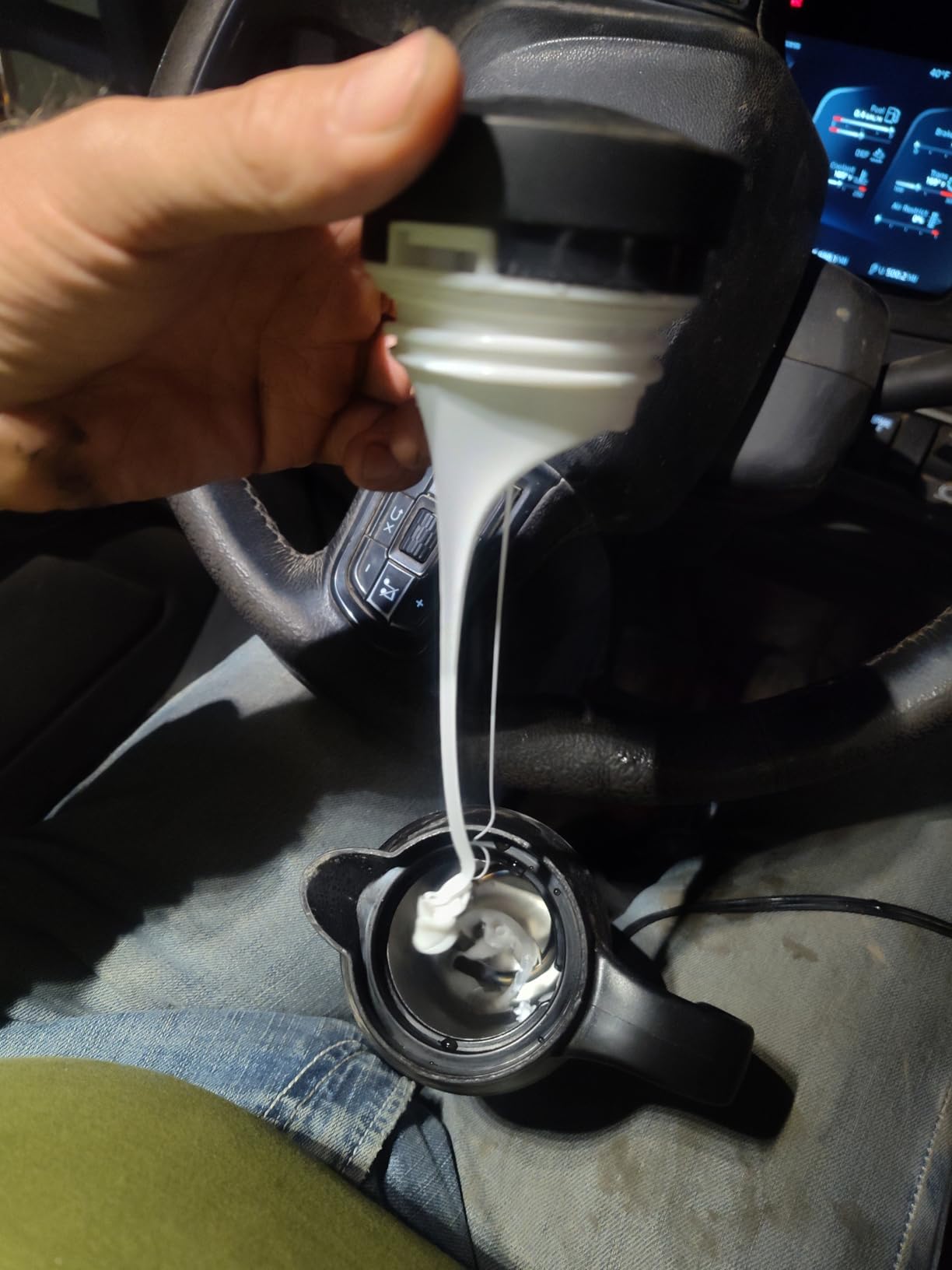 12V Car Kettle Boiler - 650ml Travel Kettle Car Water Heater Stainless Steel Car Coffee Cup Warmer Hot Water Maker with DC 12V Charger Electric Kettle for Car, Silver, A-1914218 customer photo 1