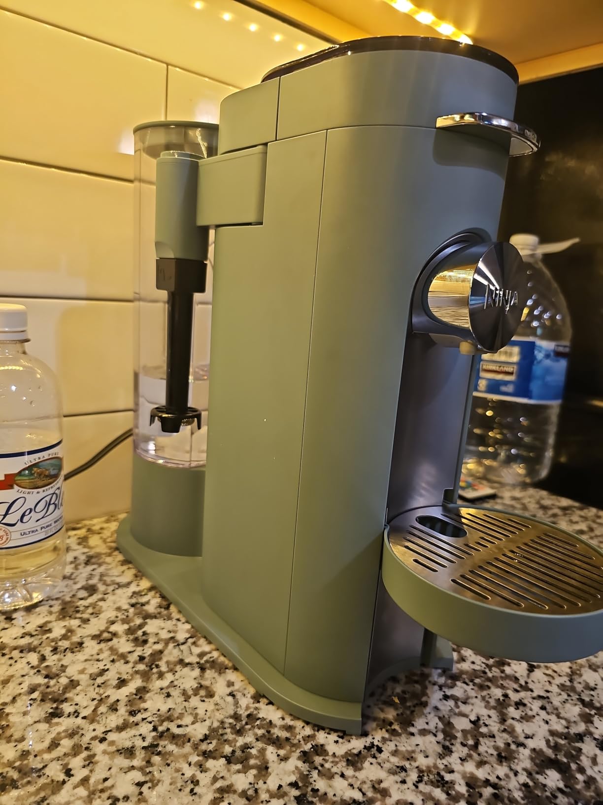 Ninja Pods & Grounds Coffee Maker, K-Cup Compatible, Glacier Blue, PB051GB | Built-In Milk Frother, 6-oz. Cup to 24-oz. Travel Mug Sizes, Iced Coffee Maker customer photo 2