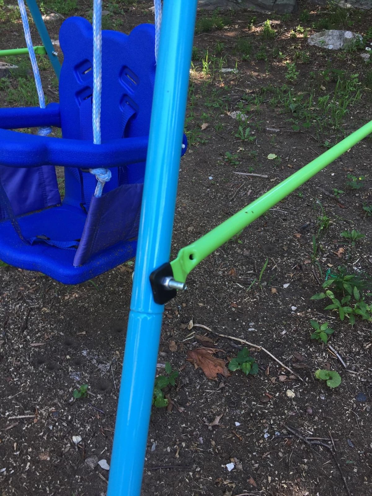 HLC Heavy Duty Metal Kids Swing Set for Backyard, Ages 3-10, 440lbs customer photo 2