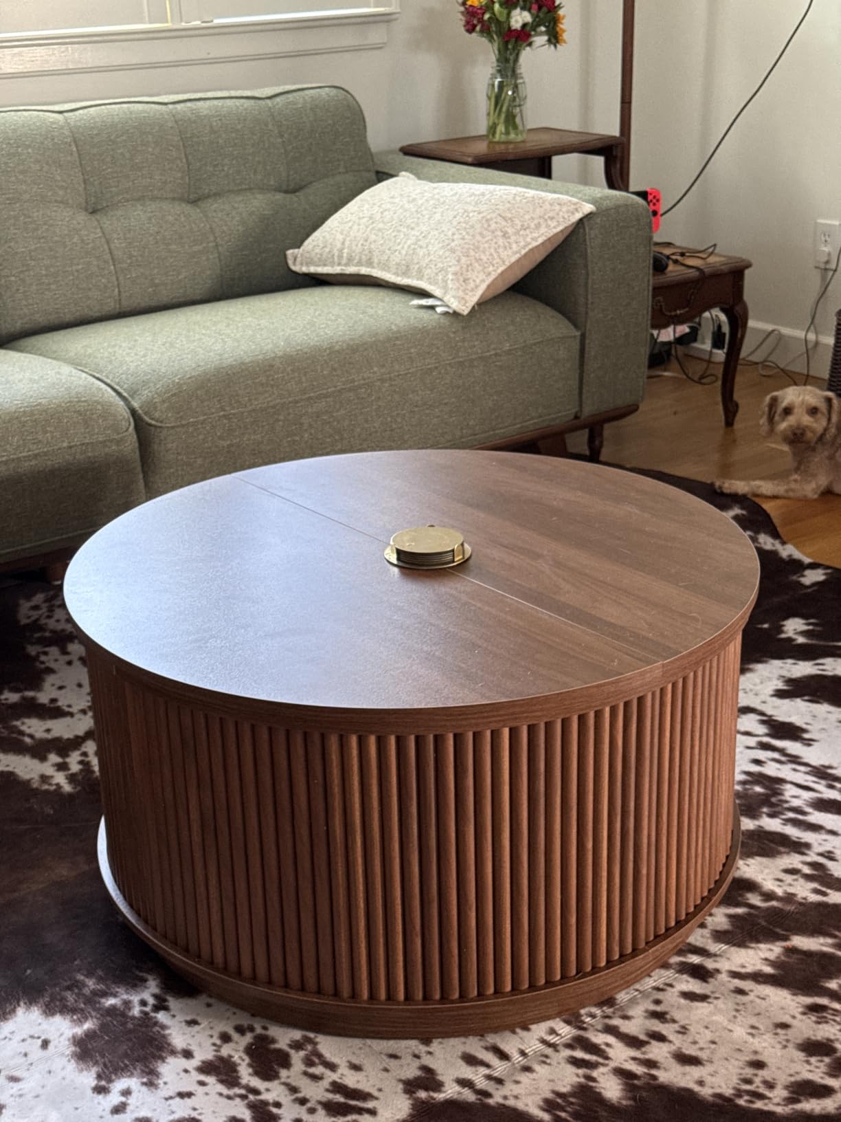 LYNCOHOME Fluted Lift Top Coffee Table with Storage, Modern Coffee Table for Living Room, Home Office(Natural) customer photo 2