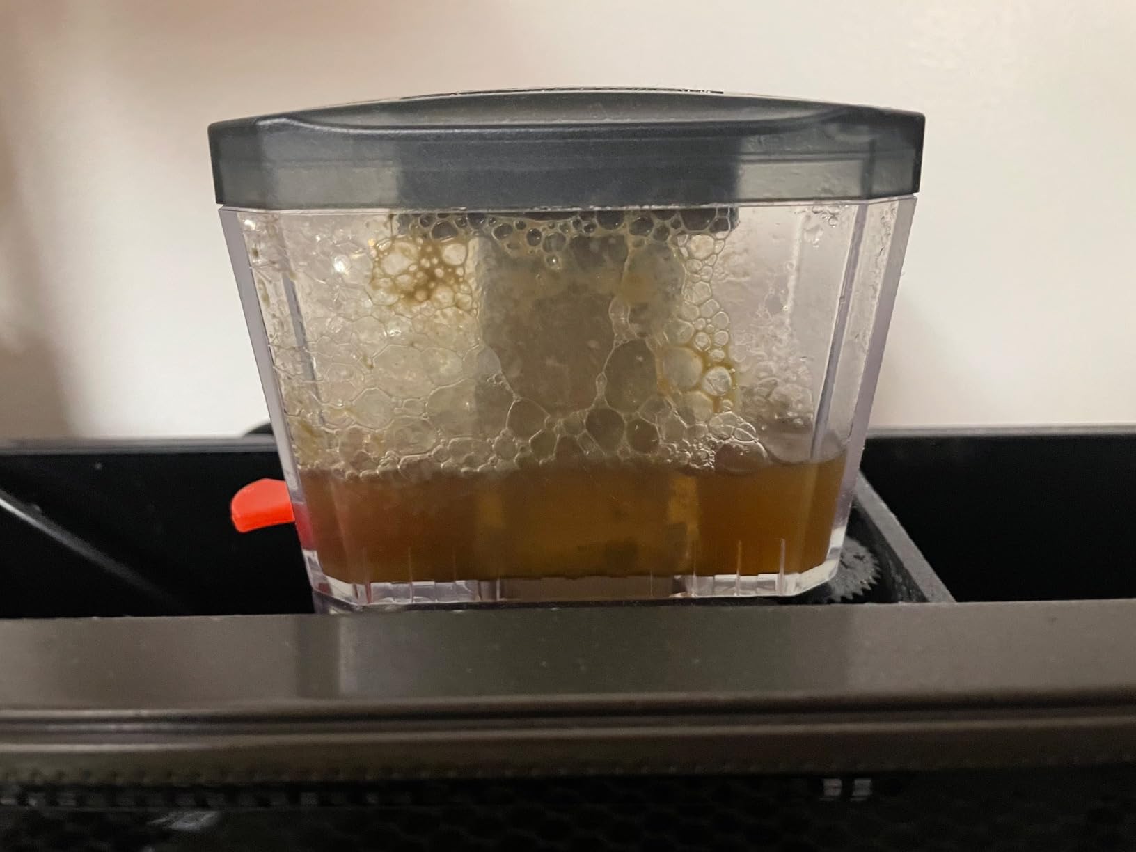 Bubble Magus MiniQ Hang on Back Aquarium Filter Internal Hang on Back Canister Filter Nano Protein Skimmer Surface Skimmer Aquarium/Betta Pool Skimmer for coralife Fish Tank Saltwater Aquariums customer photo 2