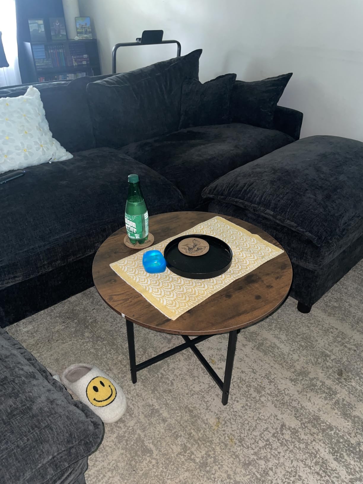 FAMIDGE Coffee Table, 23.6