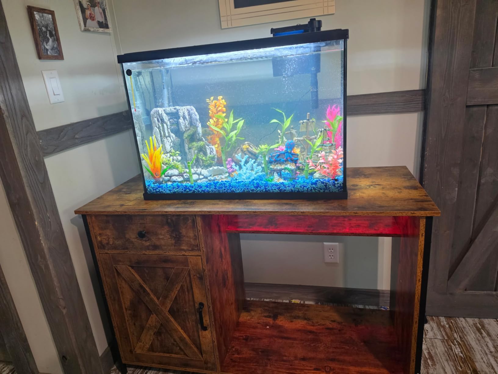4ever2buy 55-75 Gallon Fish Tank Stand with Power Outlets, LED Light, Heavy Duty Aquarium Stand with Cabinet for Fish Tank Accessories Storage, for Turtle Tank, Reptile Terrarium, 1100LBS, Oak customer photo 2