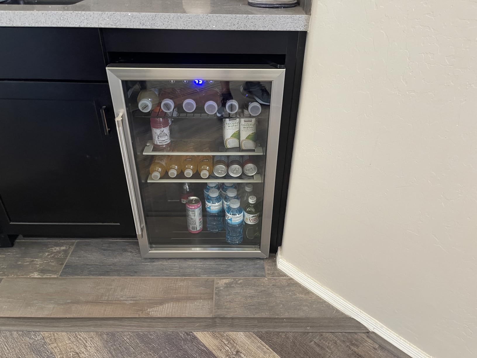 Electactic Wine Cooler 37 Bottle Freestanding Fridge with Stainless Steel Reversible Glass Door, 145 Can Beverage Refrigerator Quiet Compressor for Home Kitchen Bar, 4.5 Cu.ft Silver customer photo 2