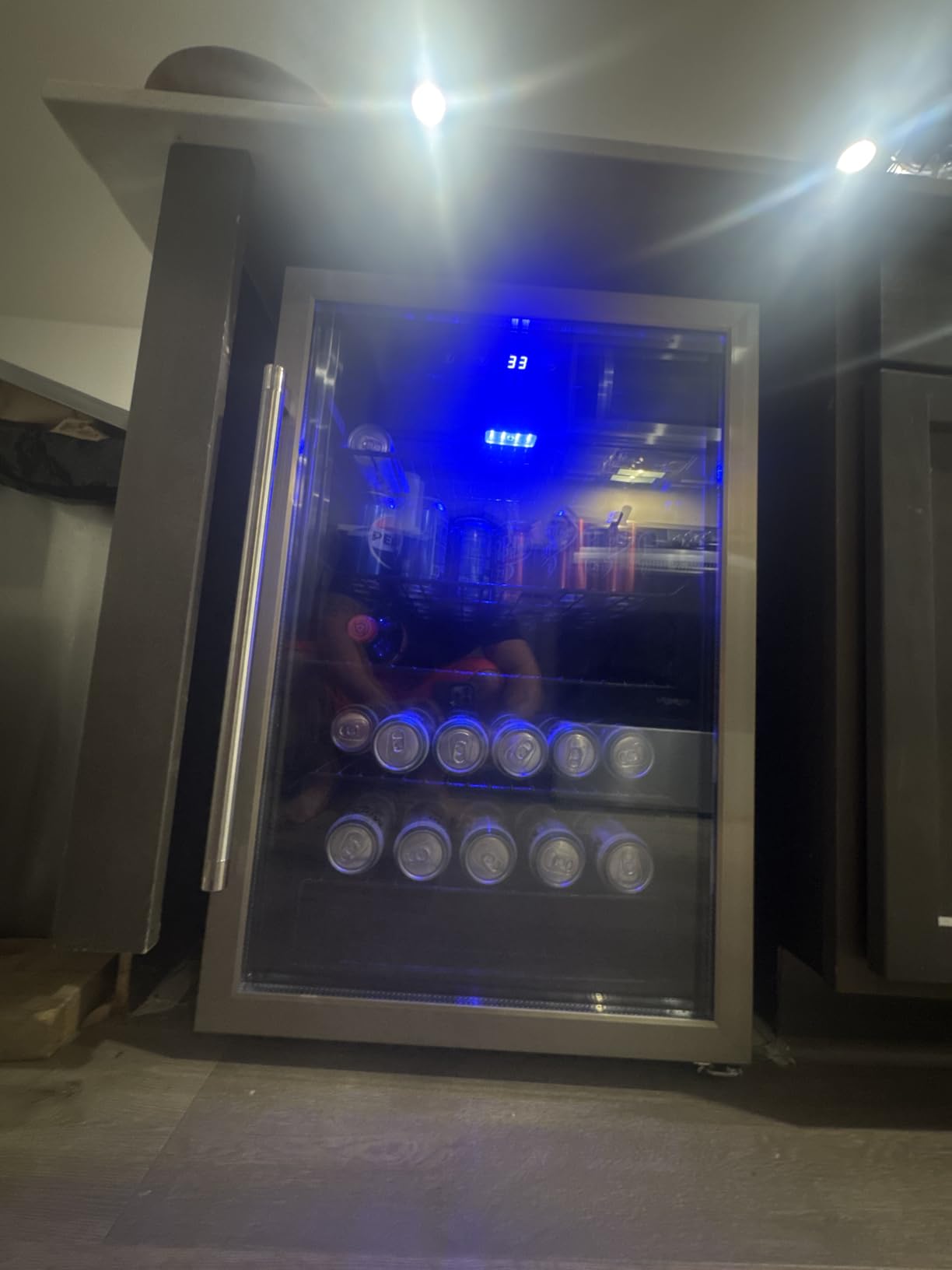 Electactic 37 Bottle Wine Fridge,Freestanding 145 Can Beverage Refrigerator with Smart Temperature Control,4.5 CU FT Quiet Mini Fridge with Child Lock Panel for Family Restaurant Bar, Black customer photo 1
