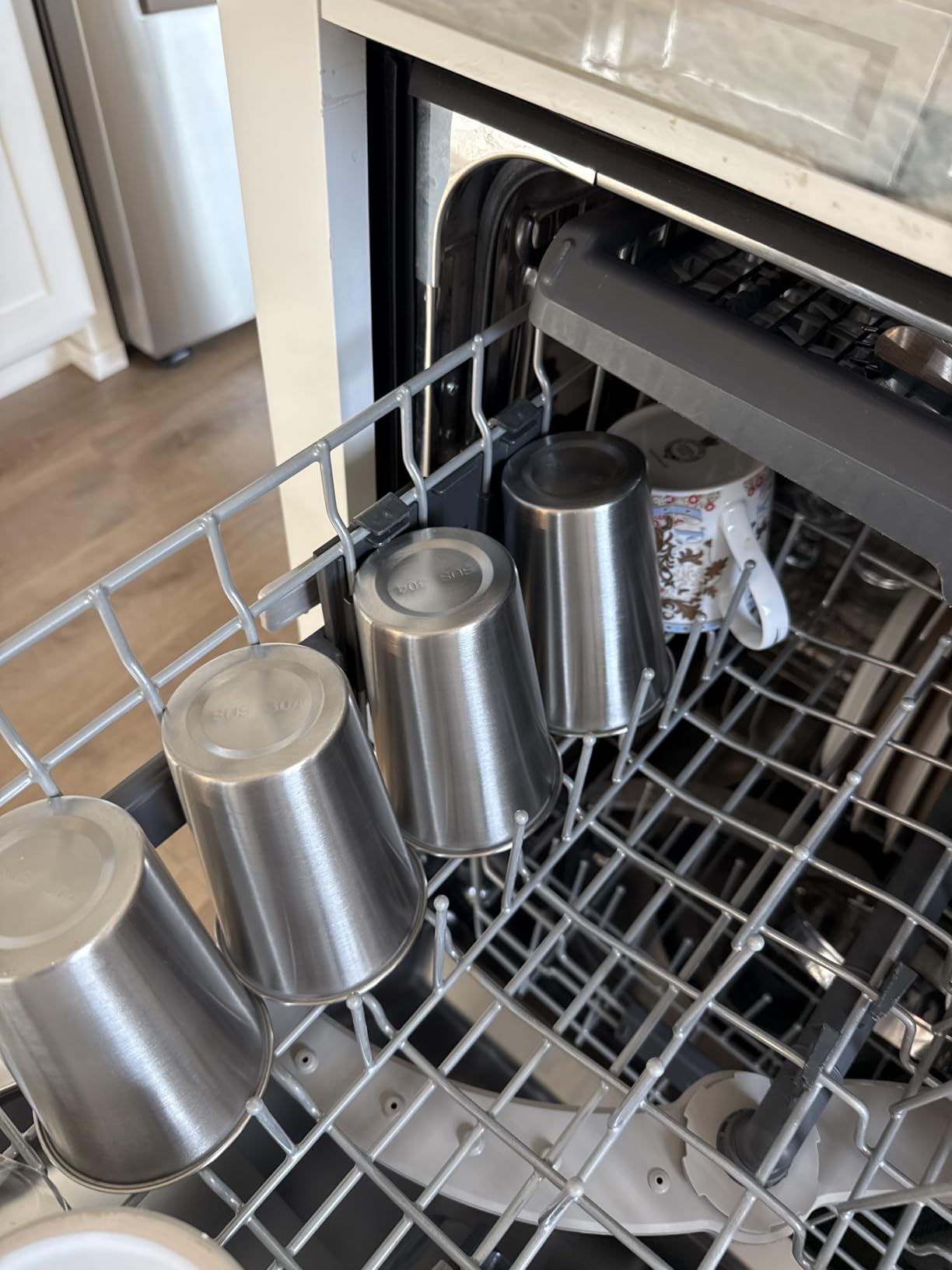 16 oz Stainless Steel Pint Cups, 4Pack Steel Cup,Pint Cup Tumbler,water Tumbler,Stackable,Reusable,BPA Free, (4) customer photo 2