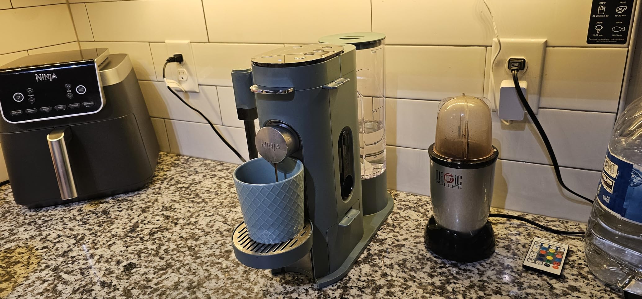 Ninja Pod & Grounds, XL Coffee Maker, K-Cup Compatible, Stone, PB055AST customer photo 2