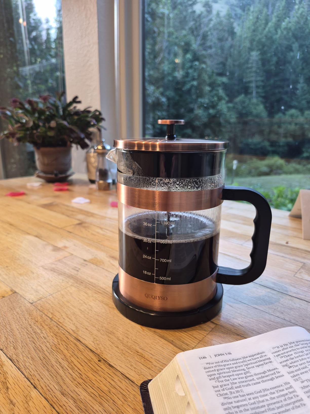 QUQIYSO French Press Coffee Maker 51oz, Large French Press, Thickened Glass customer photo 2