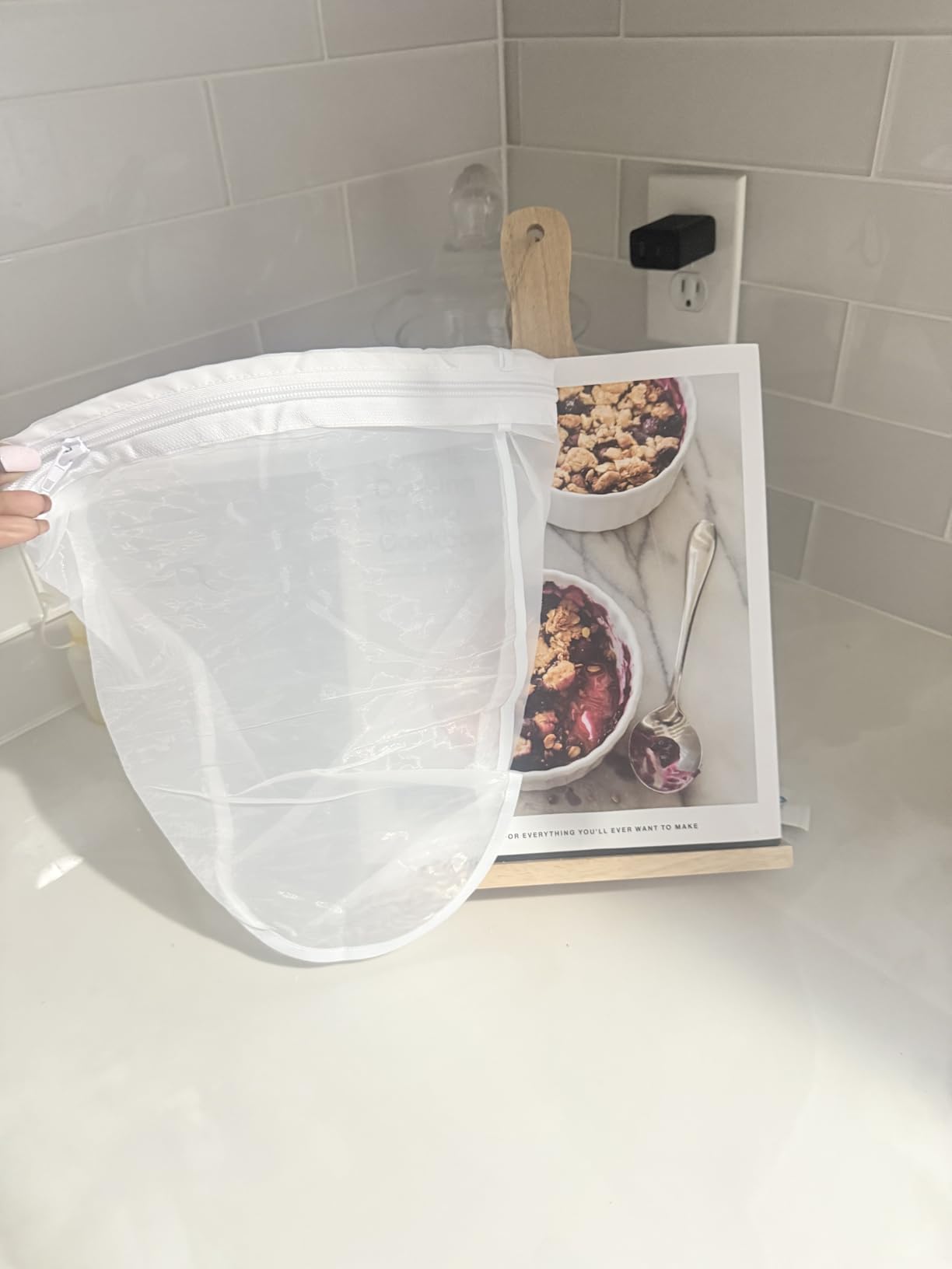 5 Pcs Premium Ultra Fine Mesh Strainer Bags with Stainless Steel Handle, Reusable Nut Milk Bags, Cheese Cloths for Straining Juice, NutMilk, Coffee, Thai Tea, Yogurt and Soup (Small) customer photo 1