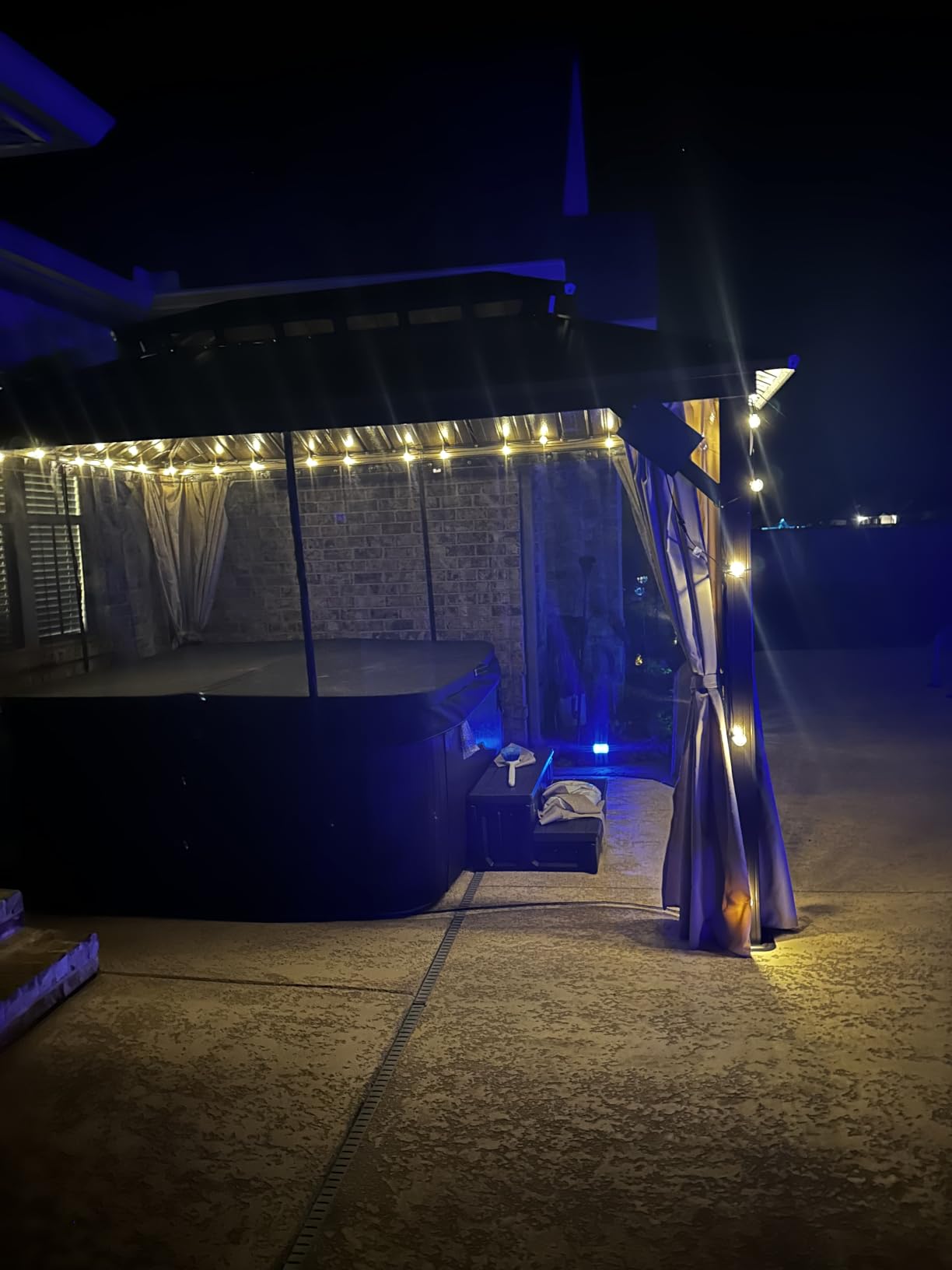 Brightown 108FT 52LED Solar String Lights Outdoor with Remote & USB Port customer photo 2
