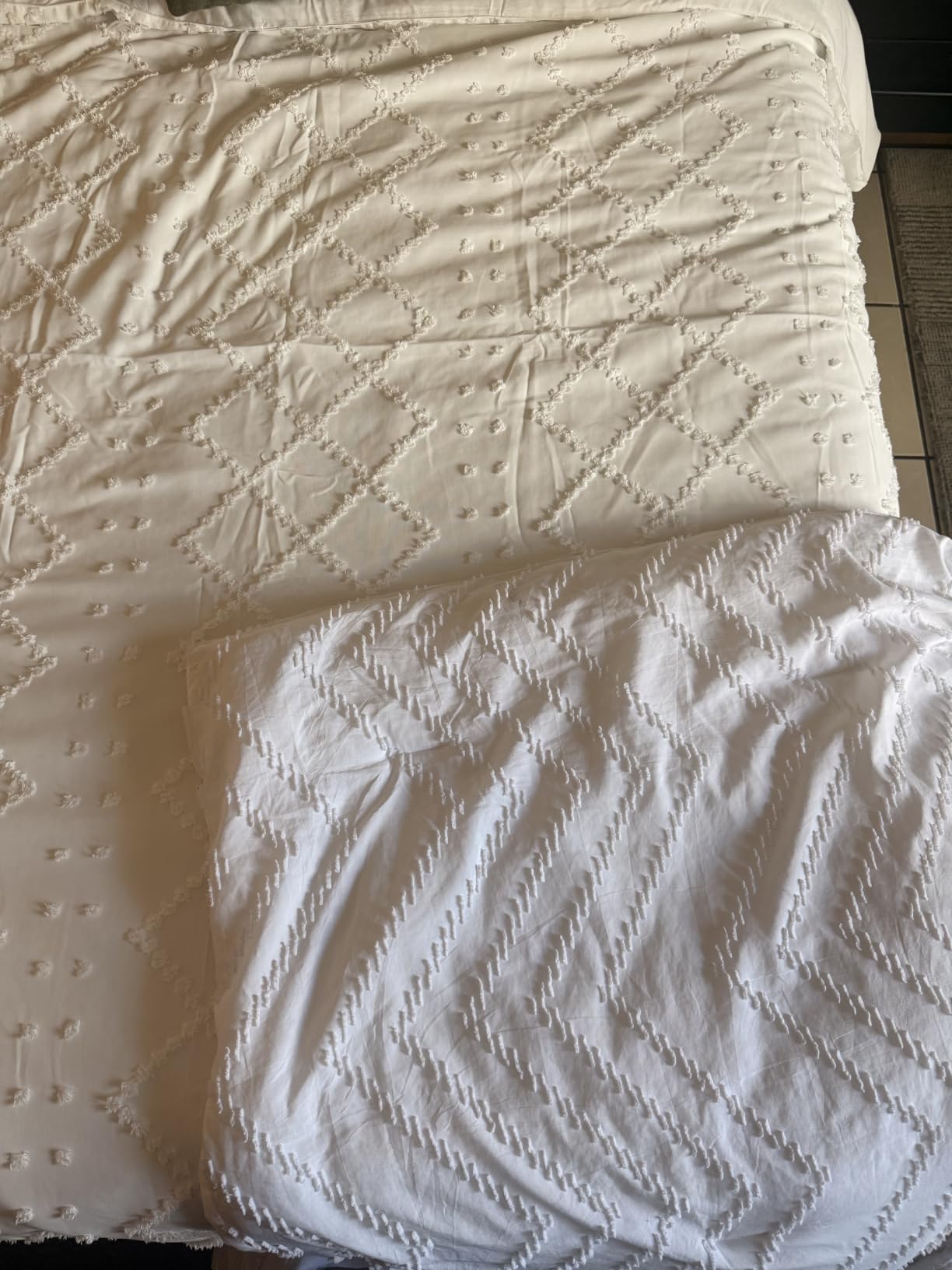 Bedsure Beige Boho Oversized King Duvet Cover, Soft Vintage Embroidery customer photo 1